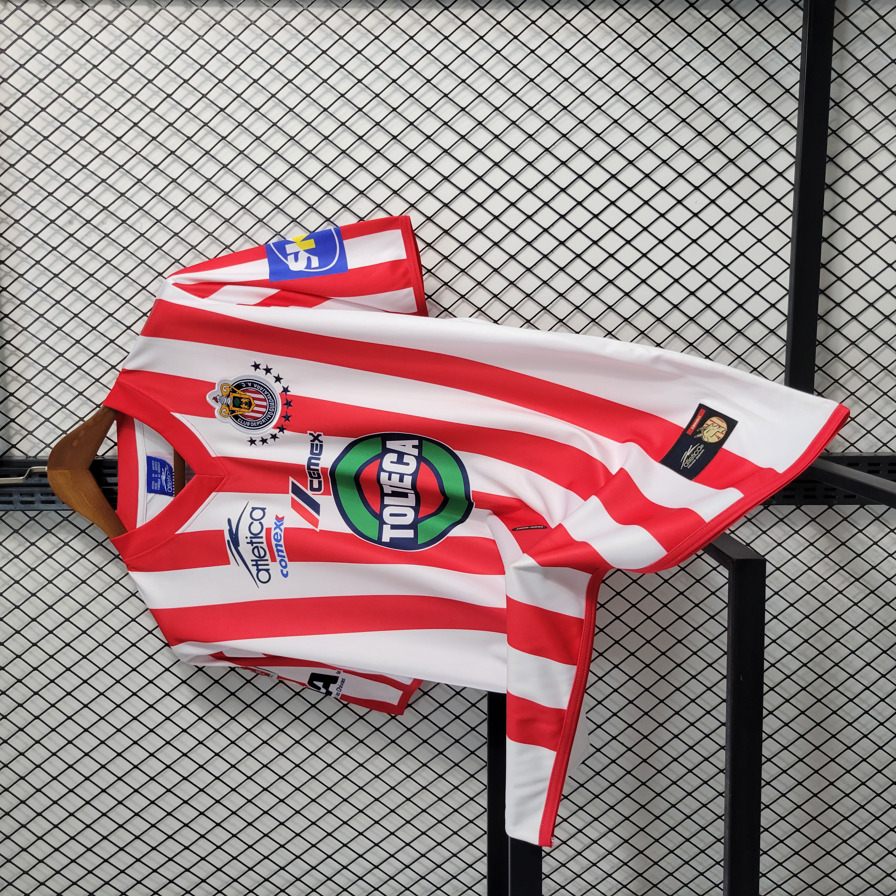 Retro Chivas de Guadalajara 01-02 Home Stadium Jersey - UnitedFutballJersey