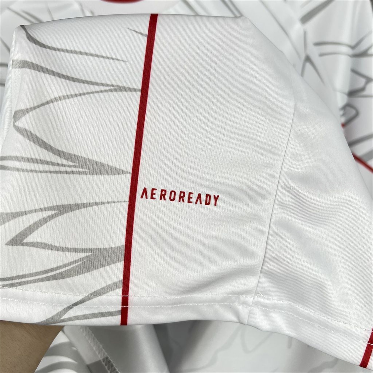 Benfica 24-25 White Red Concept Jersey with Grey Eagle - Fans Version - UnitedFutballJersey