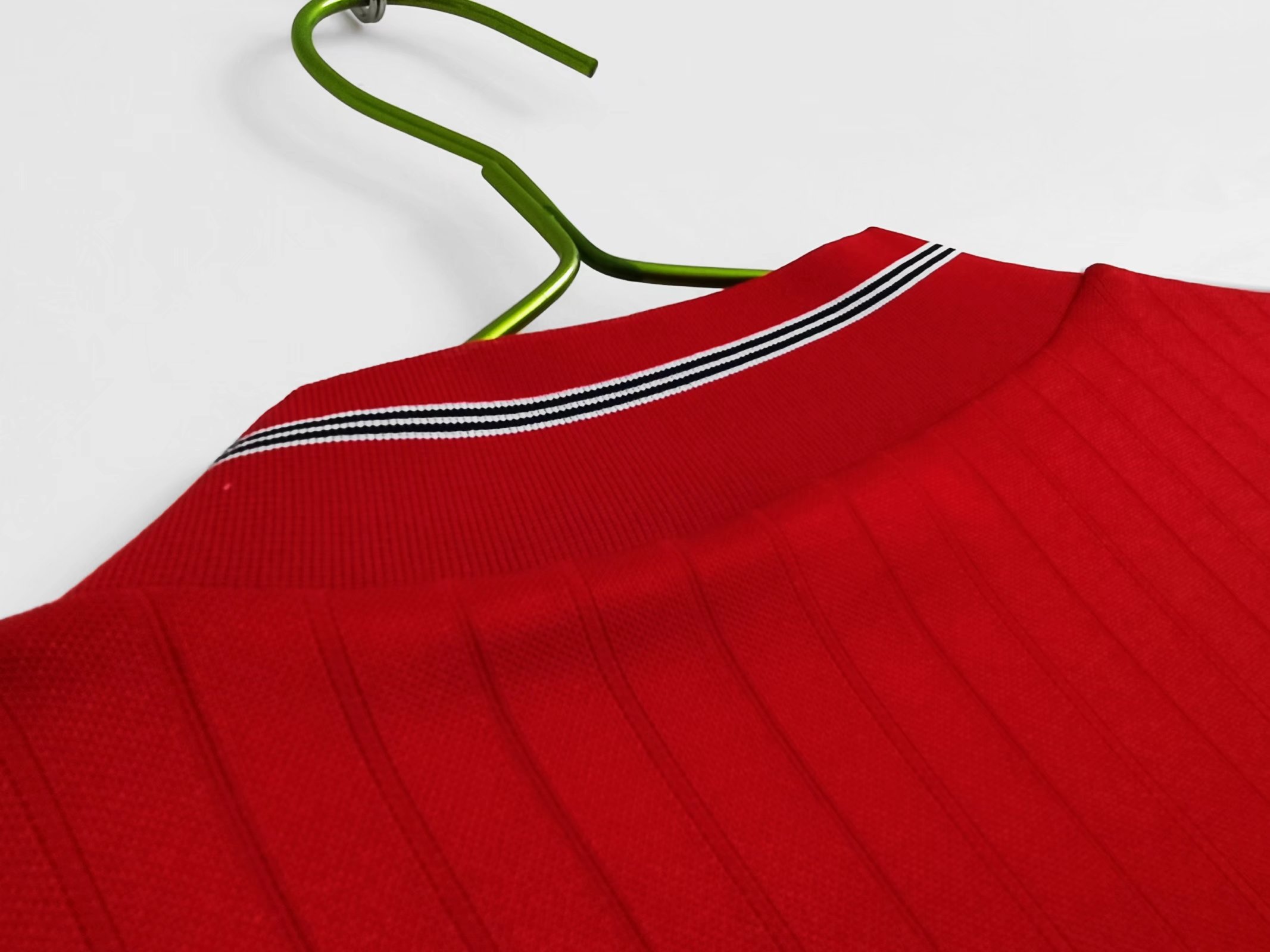 Retro England 1984-87 Away Stadium Jersey - UnitedFutballJersey