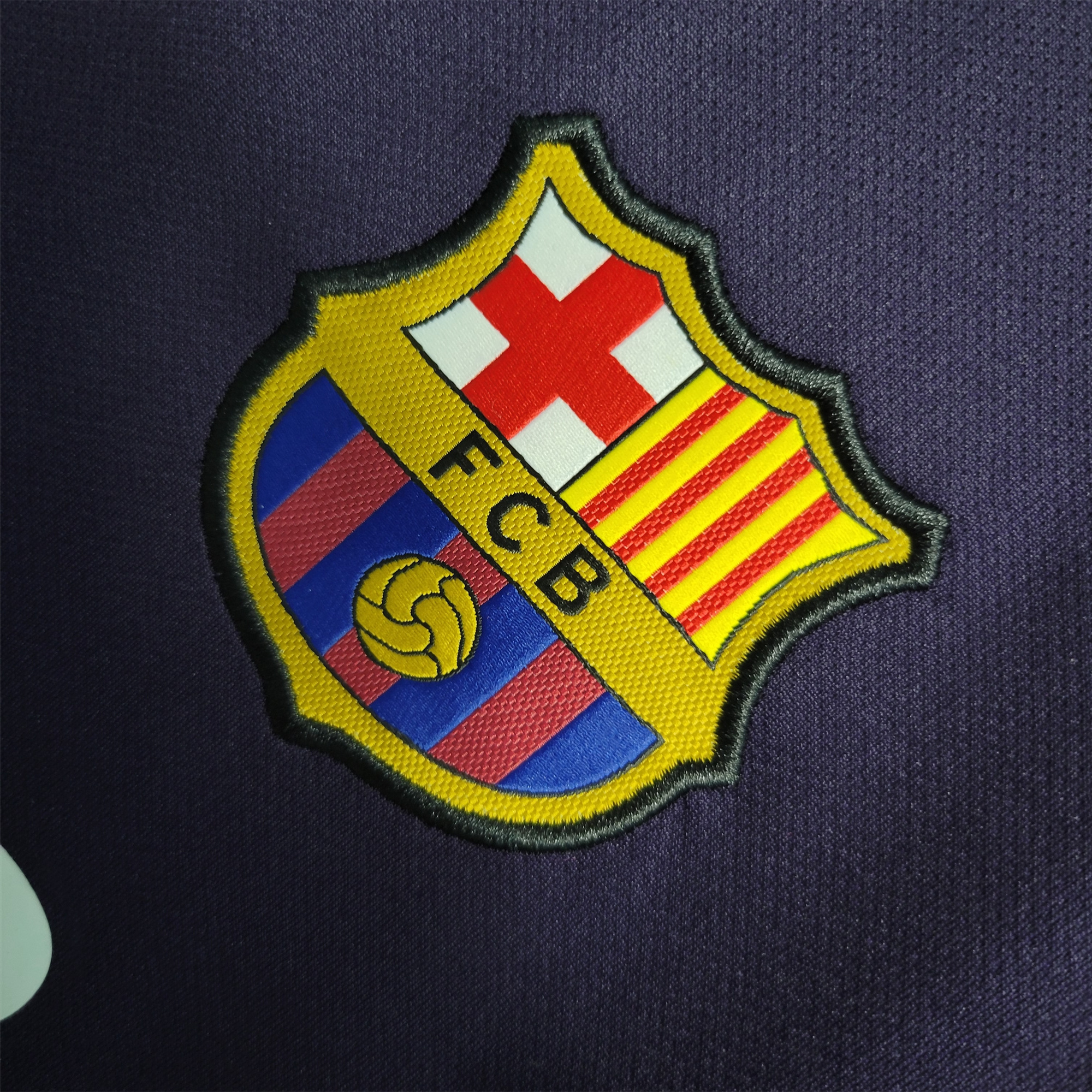 B.A.R.S.A Retro 16-17 Away Stadium Jersey - UnitedFutballJersey
