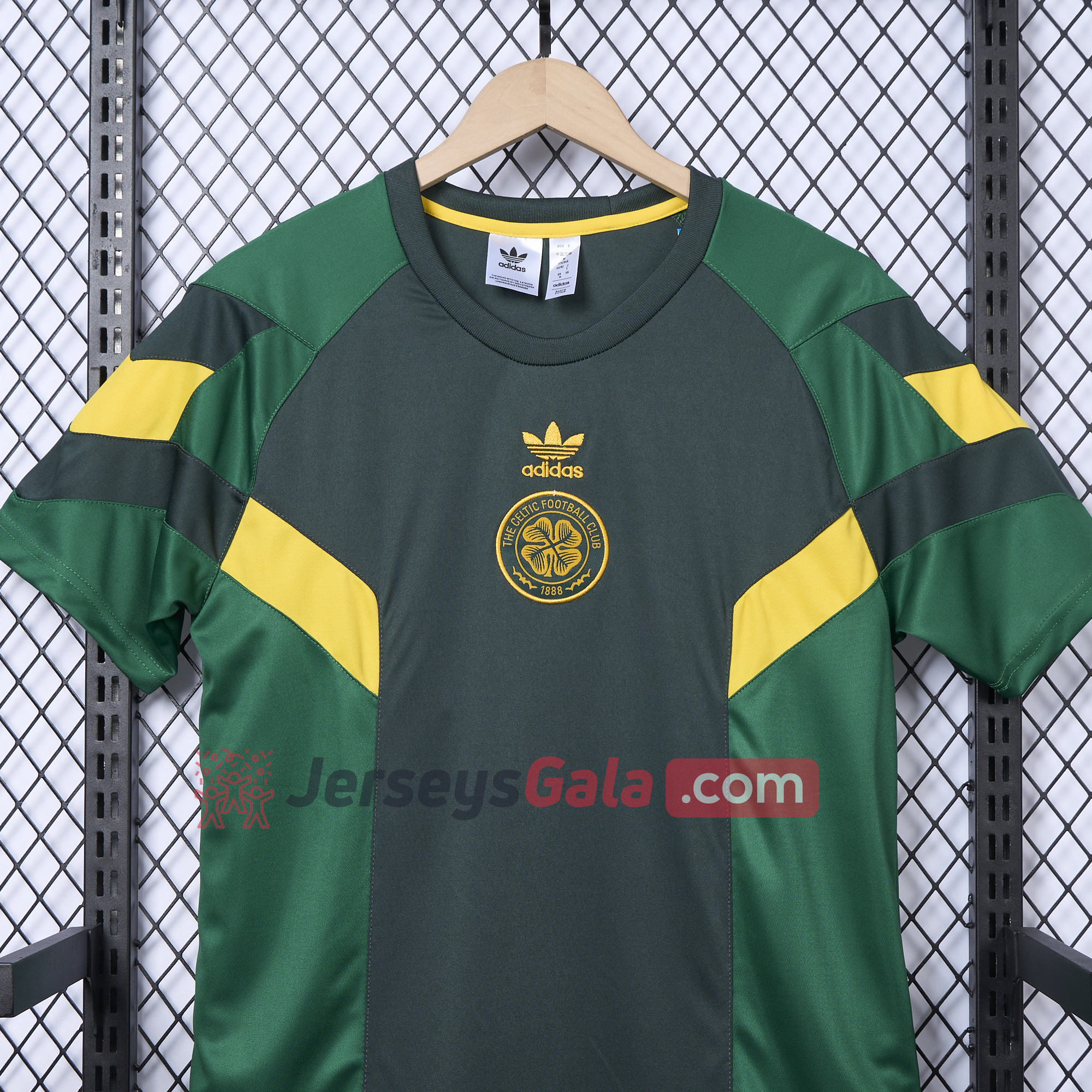 Celtic 24-25 Throwback Originals T-Shirt - Green - UnitedFutballJersey