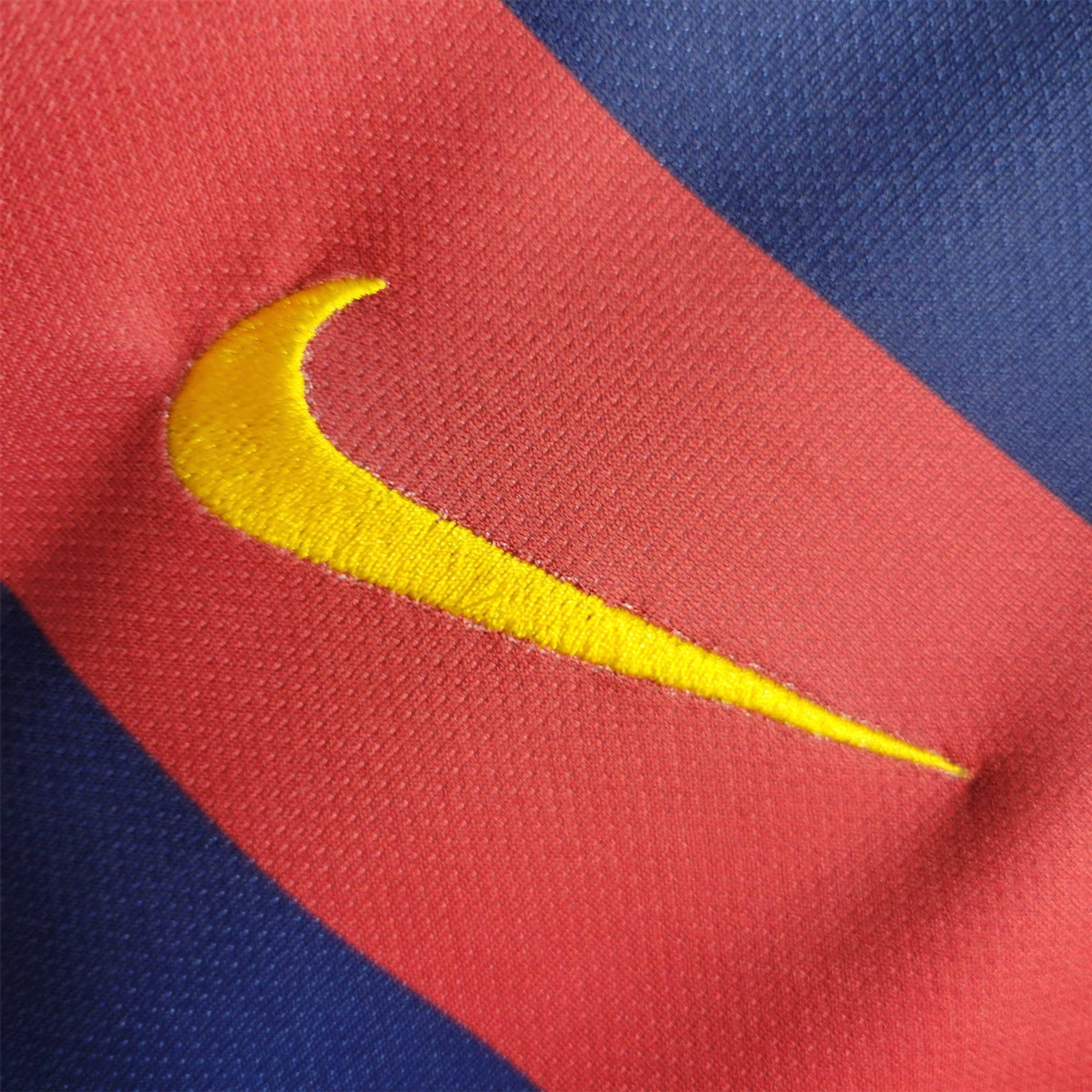 Retro Barcelona 15-16 Home Stadium Jersey - UnitedFutballJersey