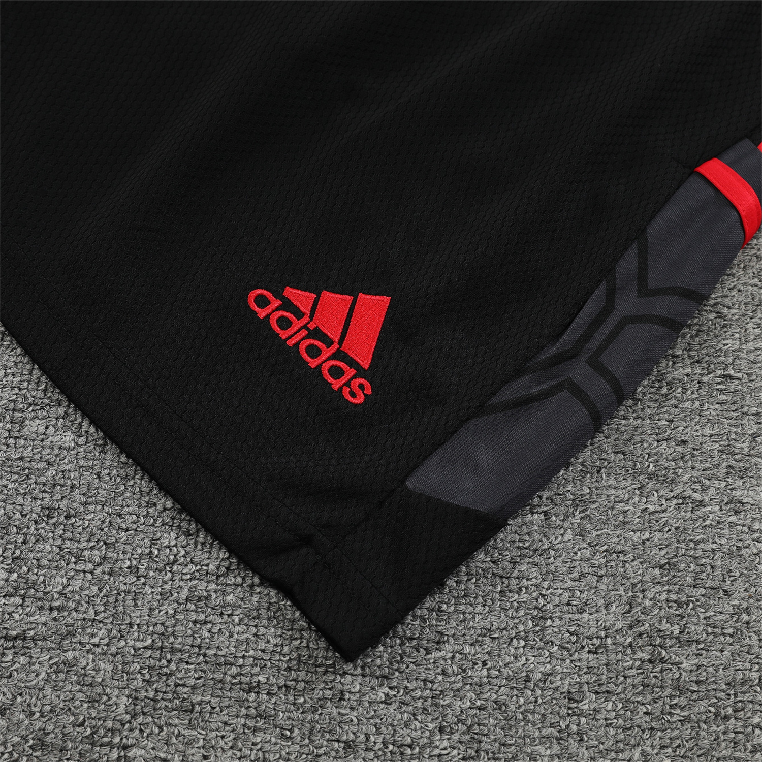 Bayern Munich 23-24 Red Training Vest Suit - UnitedFutballJersey