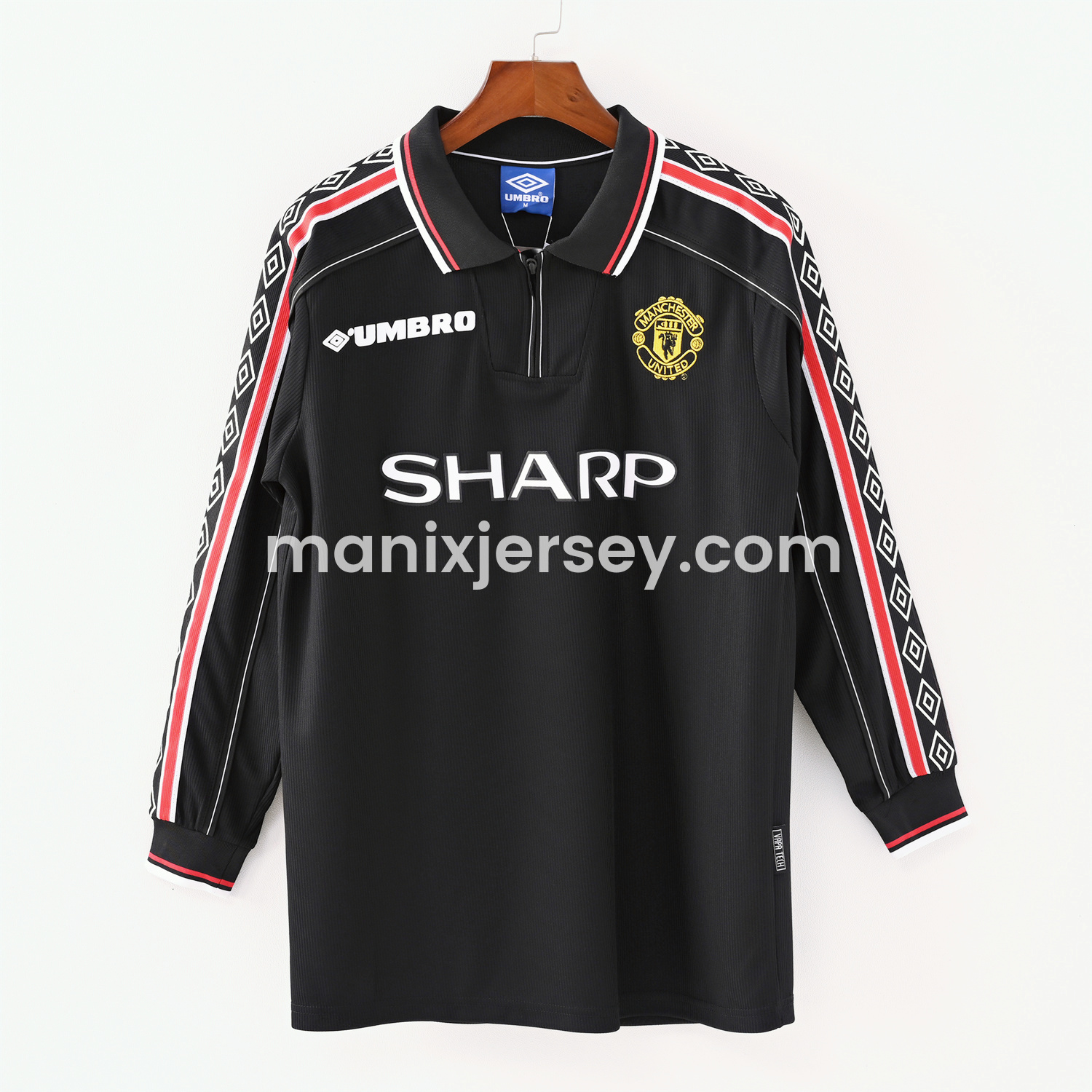 Retro Manchester United 1998-99 Black Long Sleeves Jersey - UnitedFutballJersey