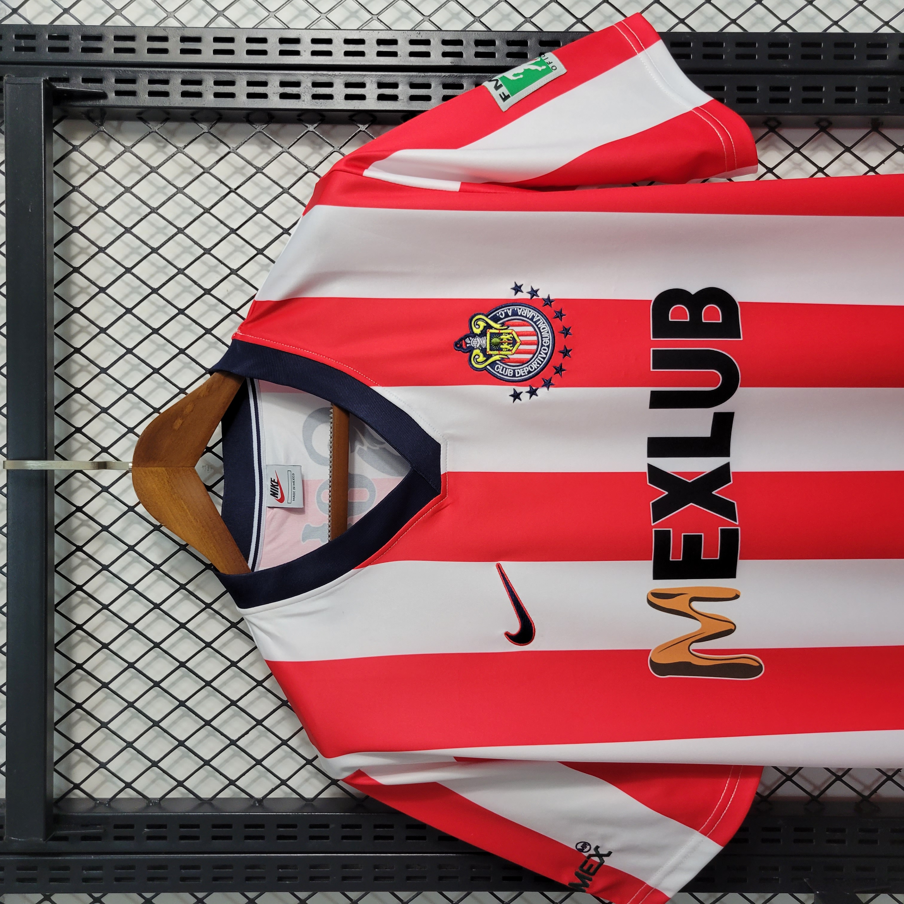 Retro Chivas de Guadalajara 96-97 Home Stadium Jersey - UnitedFutballJersey