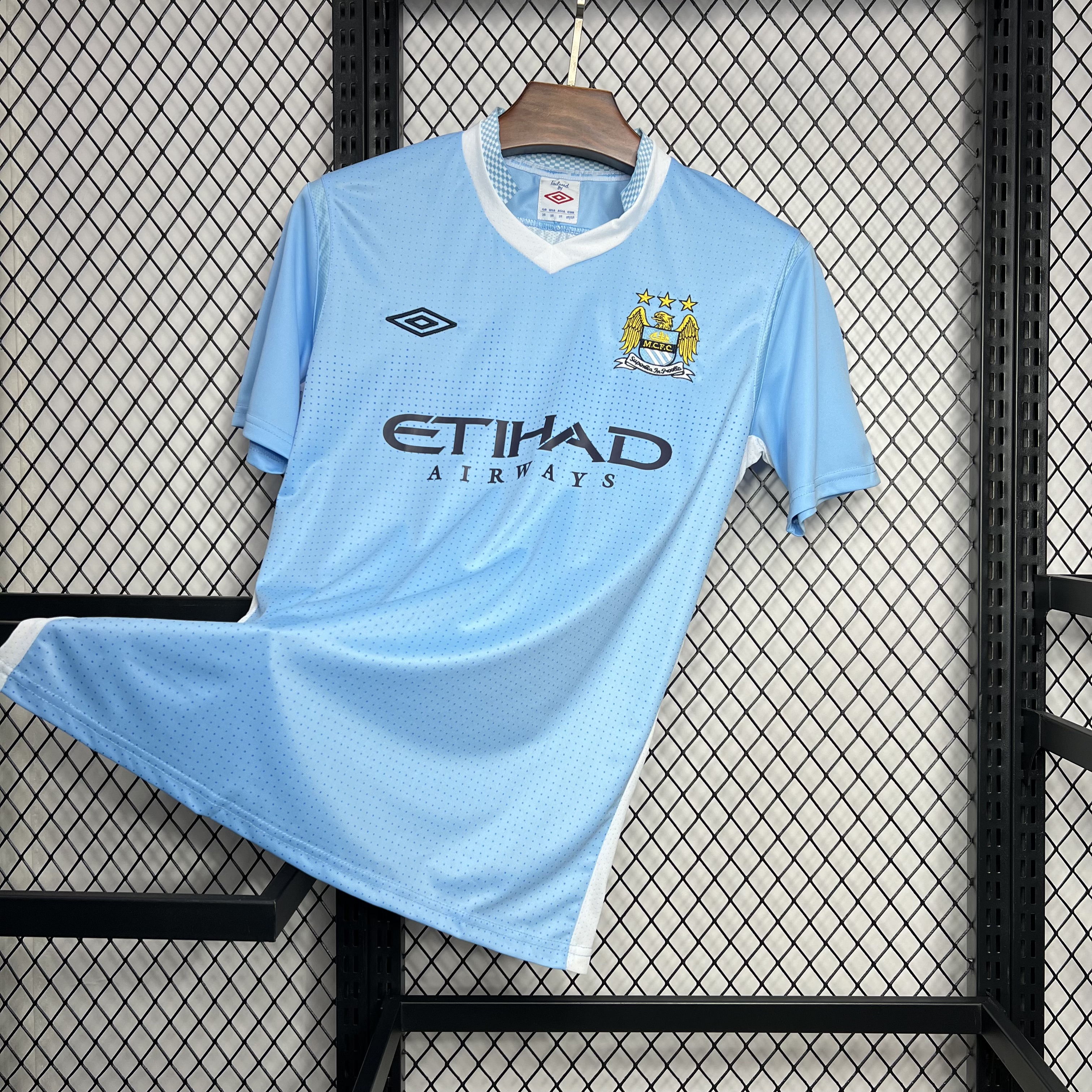 Retro Manchester City 2011-12 Home Stadium Jersey - UnitedFutballJersey