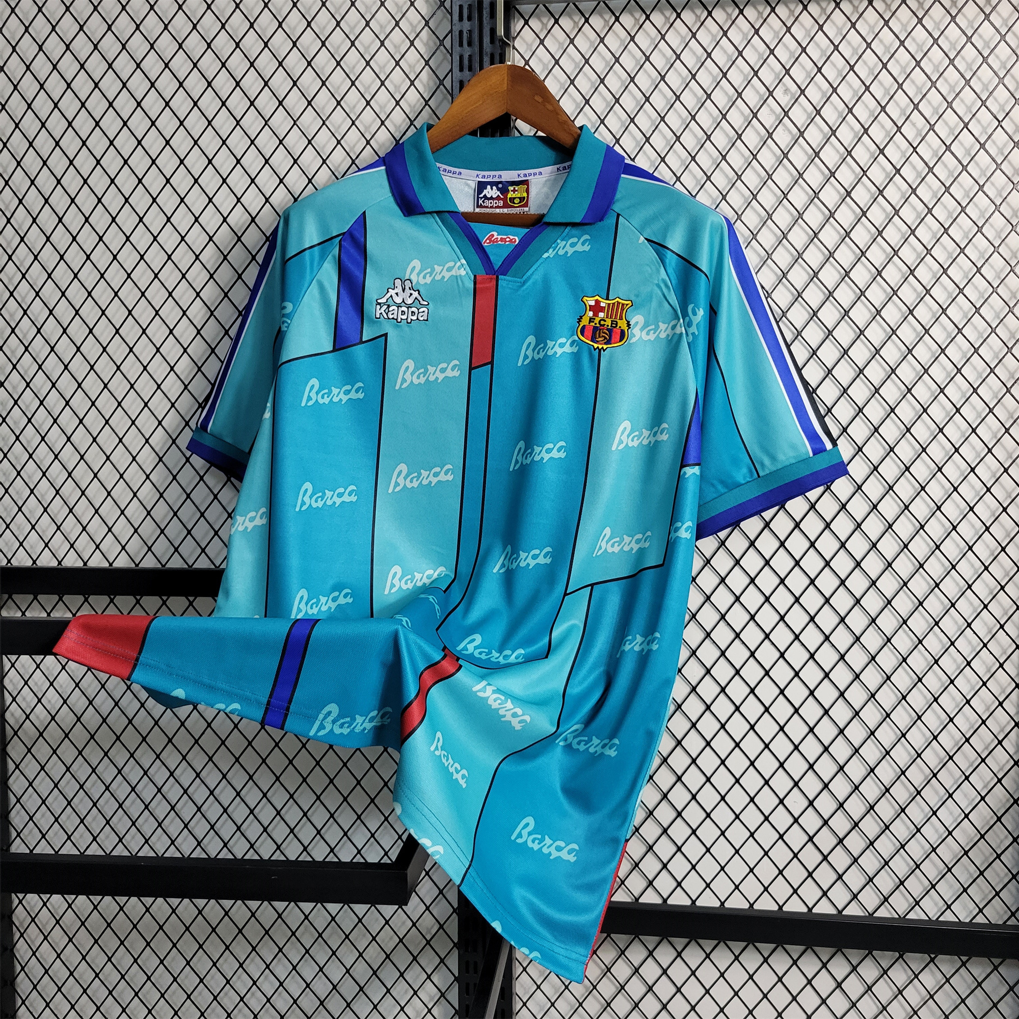 Retro Barcelona 95-97 Away Stadium Jersey - UnitedFutballJersey