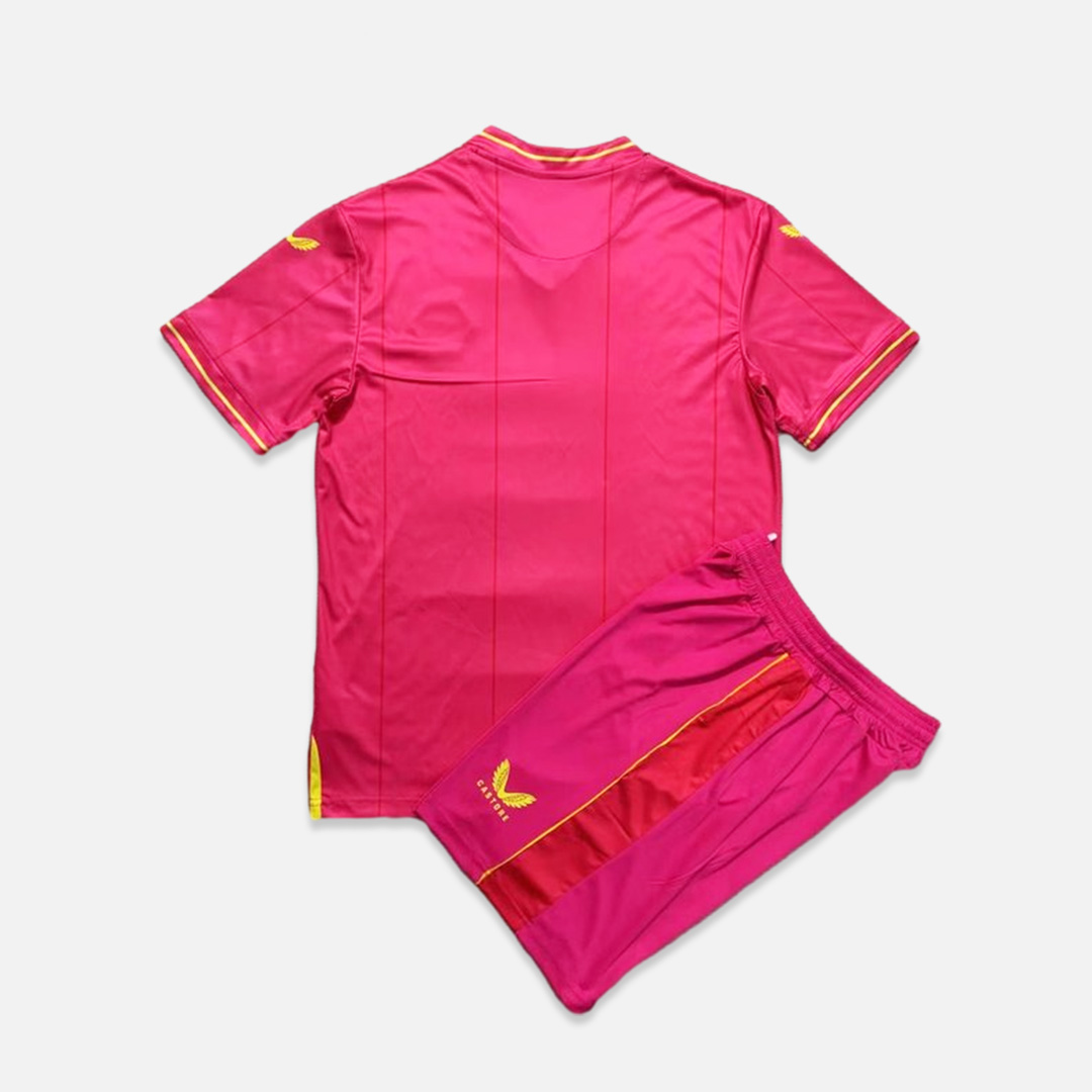 Wolverhampton Wanderers Wolves 23-24 Pink Goalkeeper Kids Kit - UnitedFutballJersey