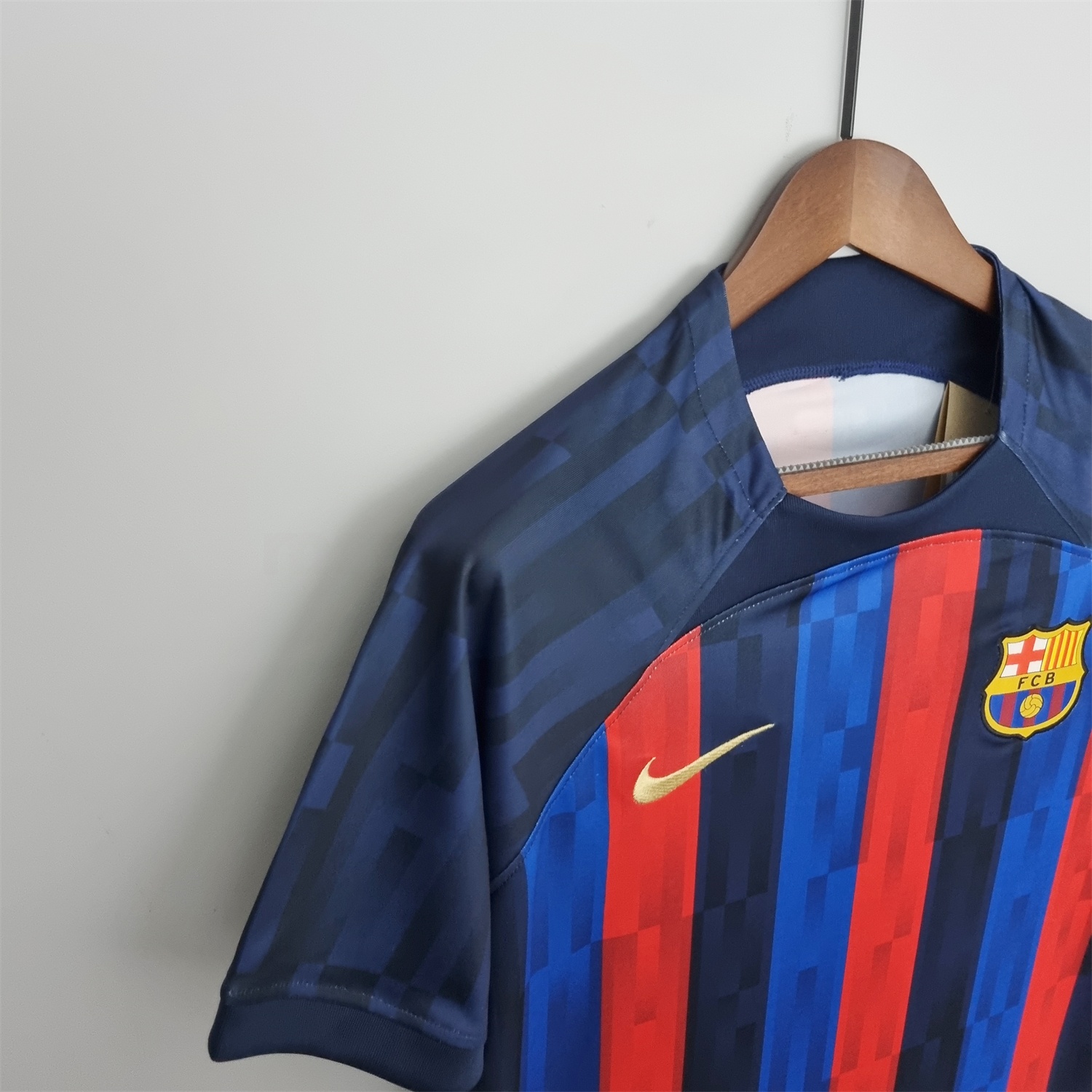 Retro B.A.R.S.A 22-23 Home Jersey - UnitedFutballJersey