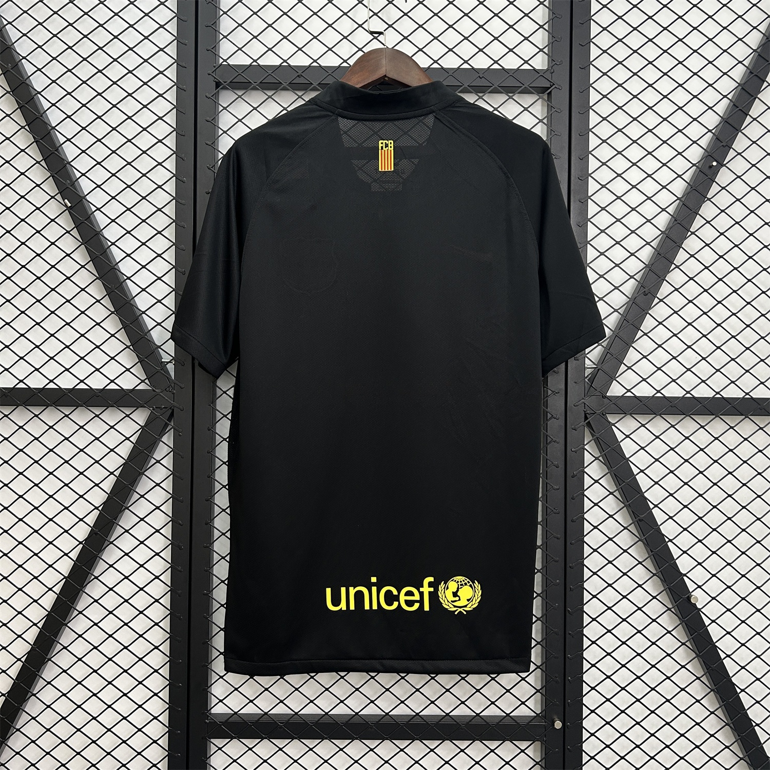 Retro Barcelona 11-12 Away Jersey - UnitedFutballJersey