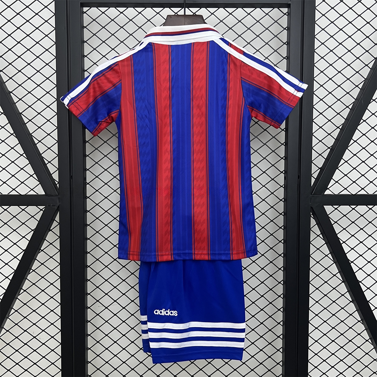 Retro Bayern Munich 1995-97 Home Kids Kit - UnitedFutballJersey