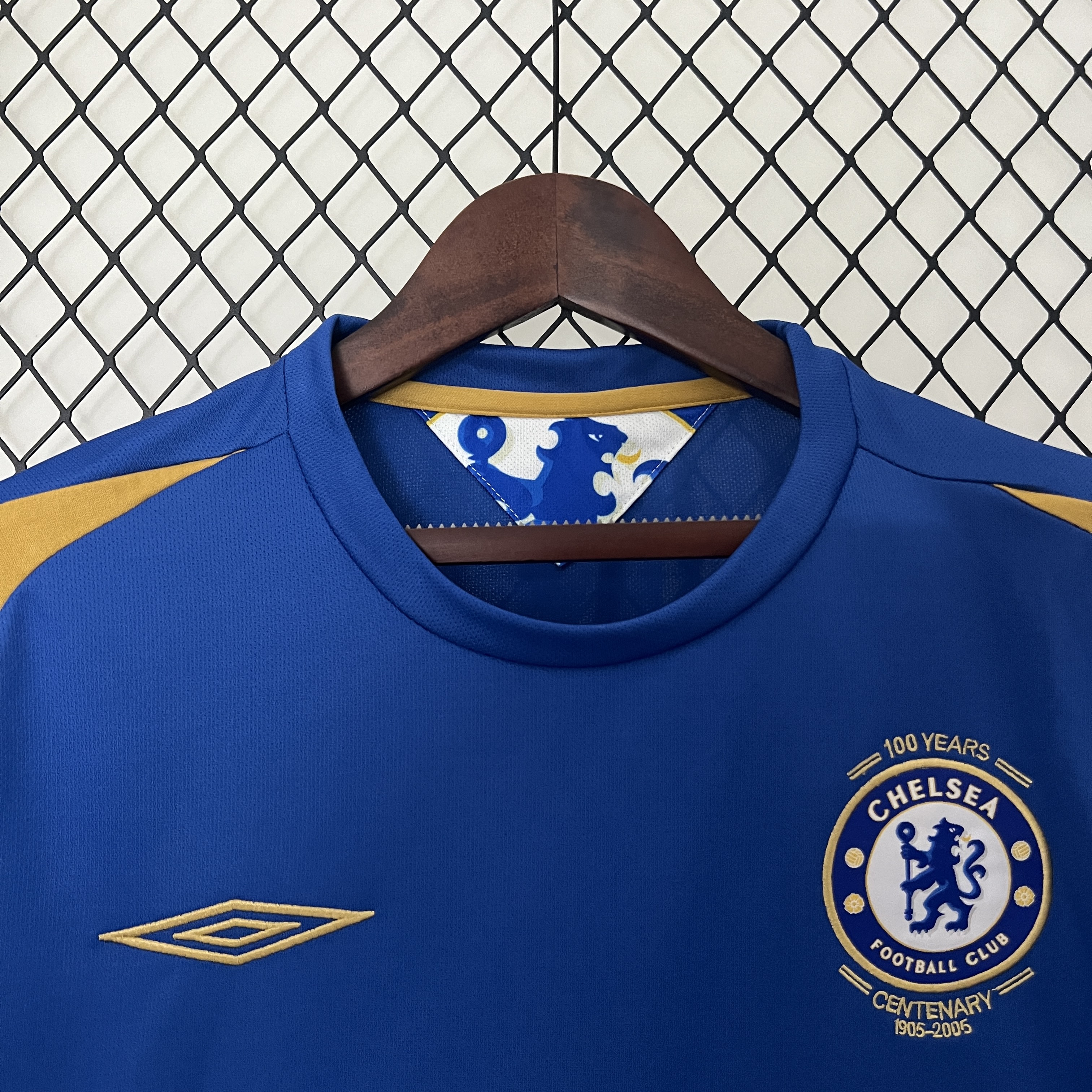 Retro CHELSEA 2005-06 Home Stadium Jersey - UnitedFutballJersey