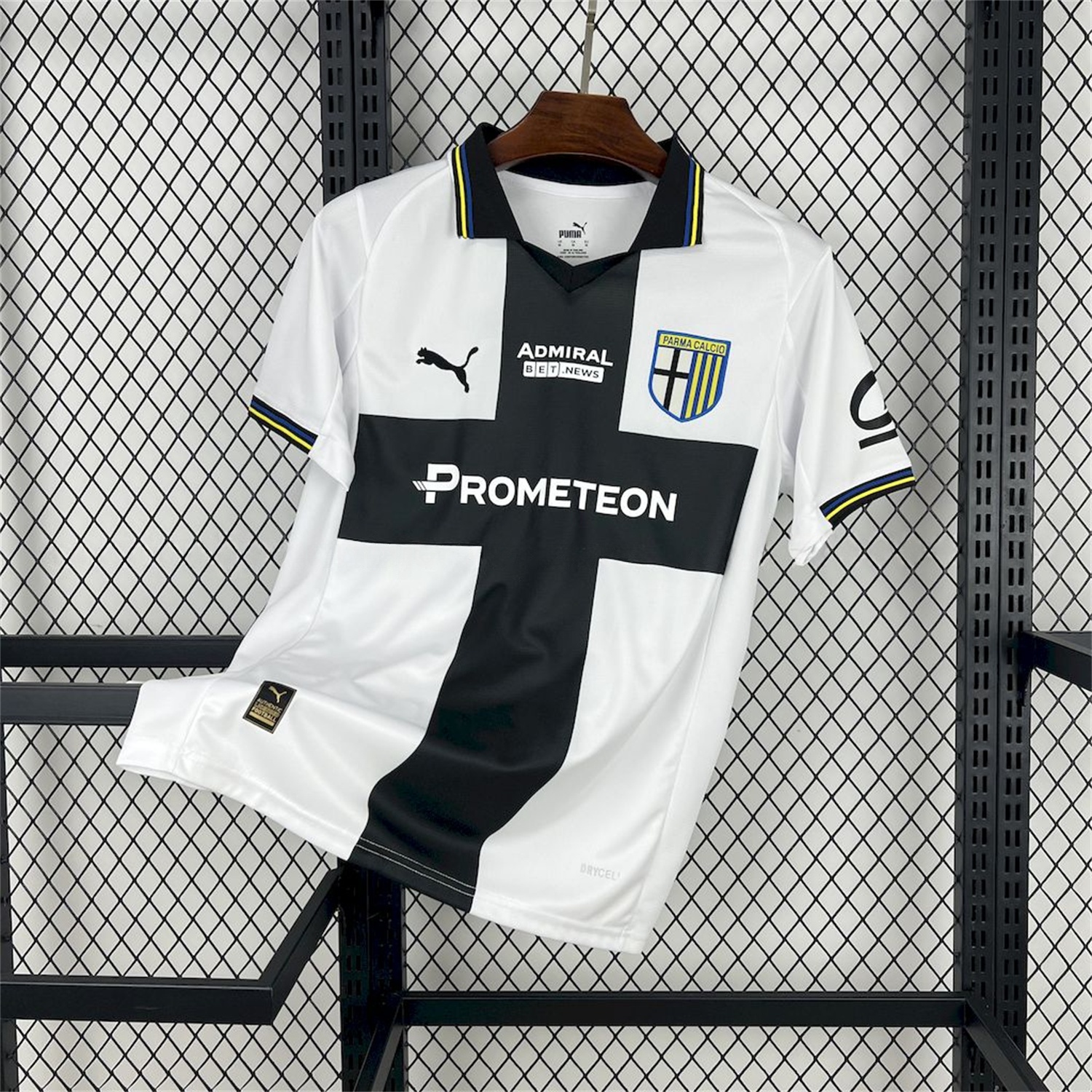 Parma 25-26 Home Jersey - Fans Version - UnitedFutballJersey