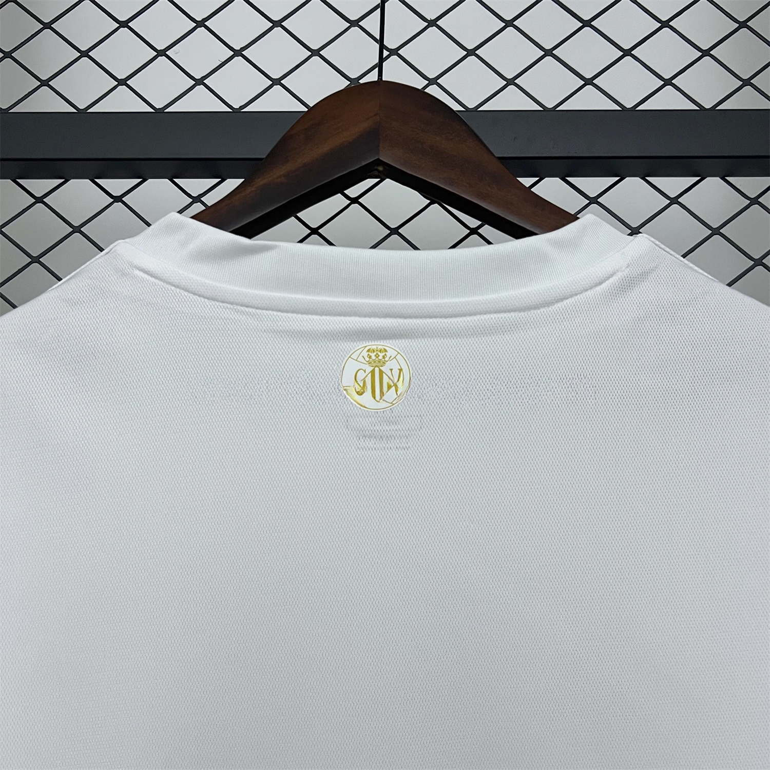 Retro Valencia 2018-19 Home Jersey - UnitedFutballJersey