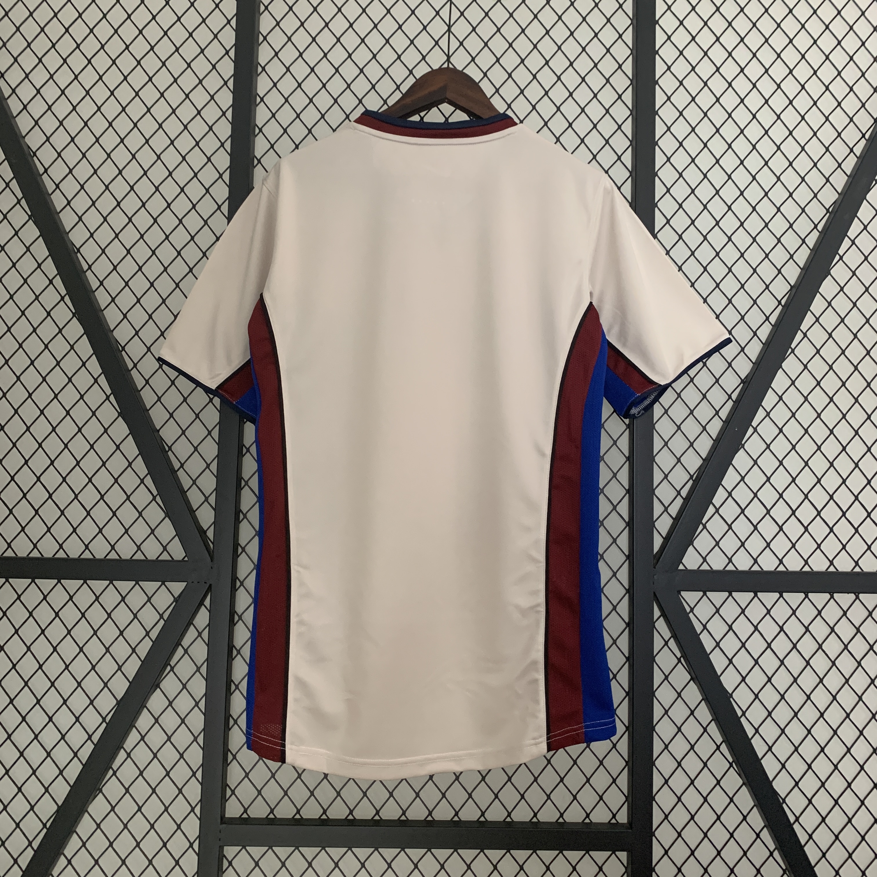 Retro Barcelona 98-99 Away Jersey - UnitedFutballJersey