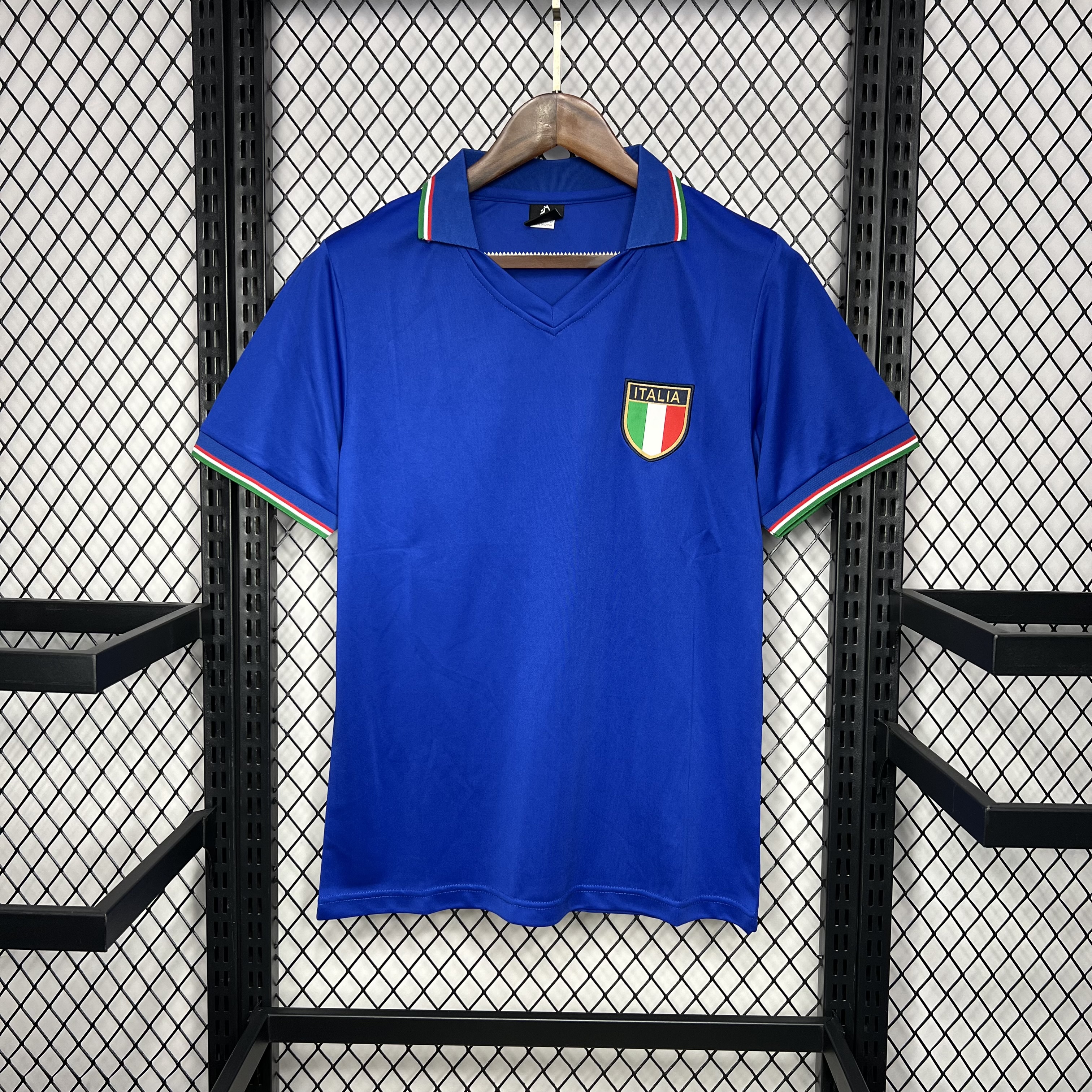 Retro Italy 1982 Home Stadium Jersey - UnitedFutballJersey