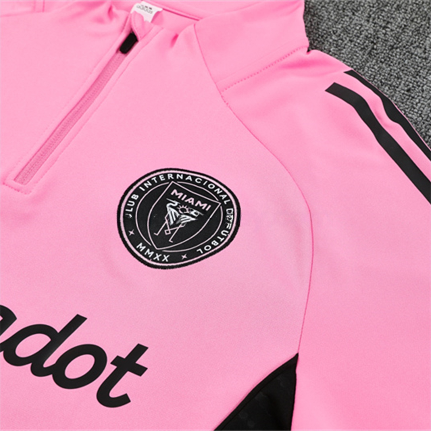INT M.A.M 25-26 Kid Long Sleeves Training Set - Pink Top & Black Pants - UnitedFutballJersey