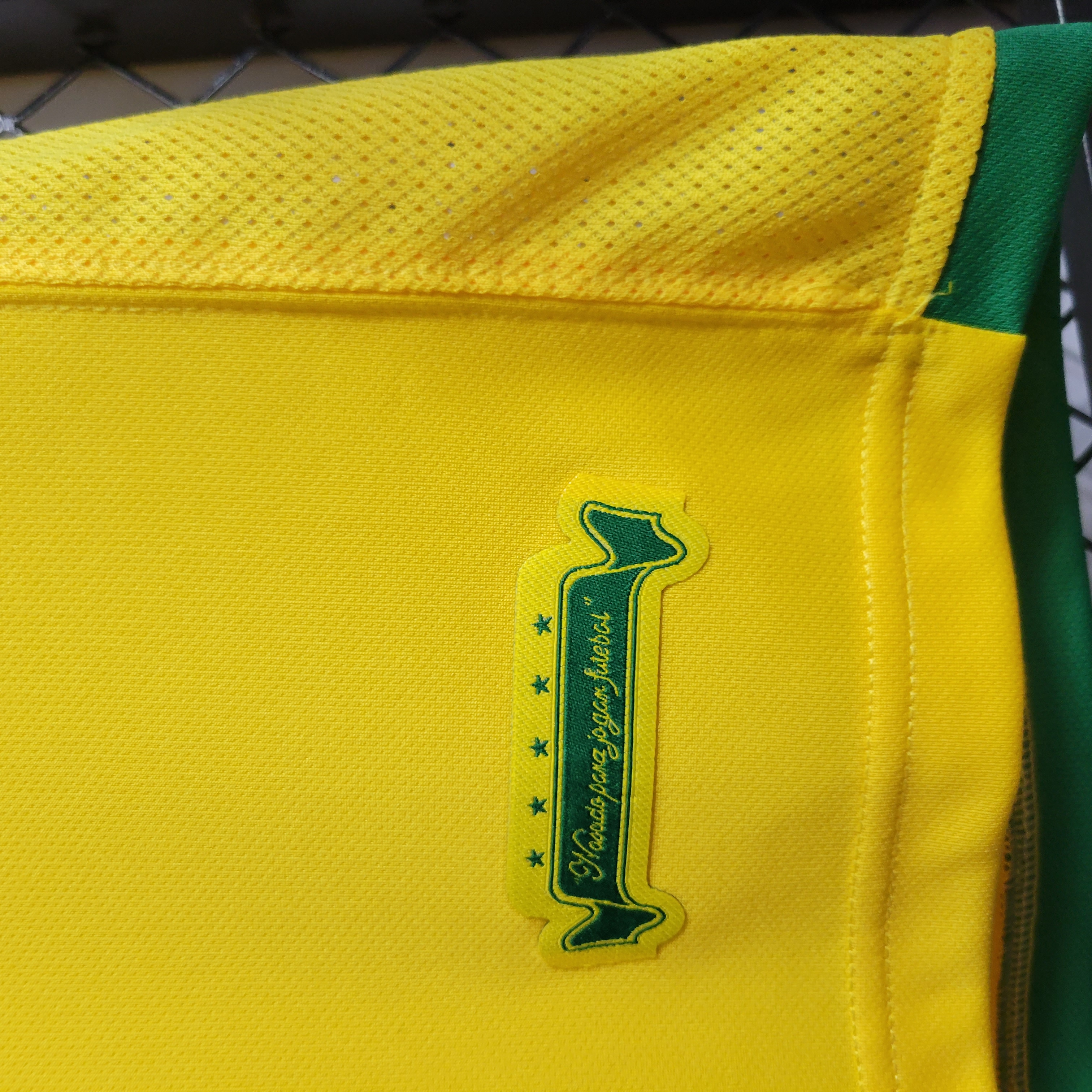 Retro Brazil 2006 Home Stadium Jersey - UnitedFutballJersey