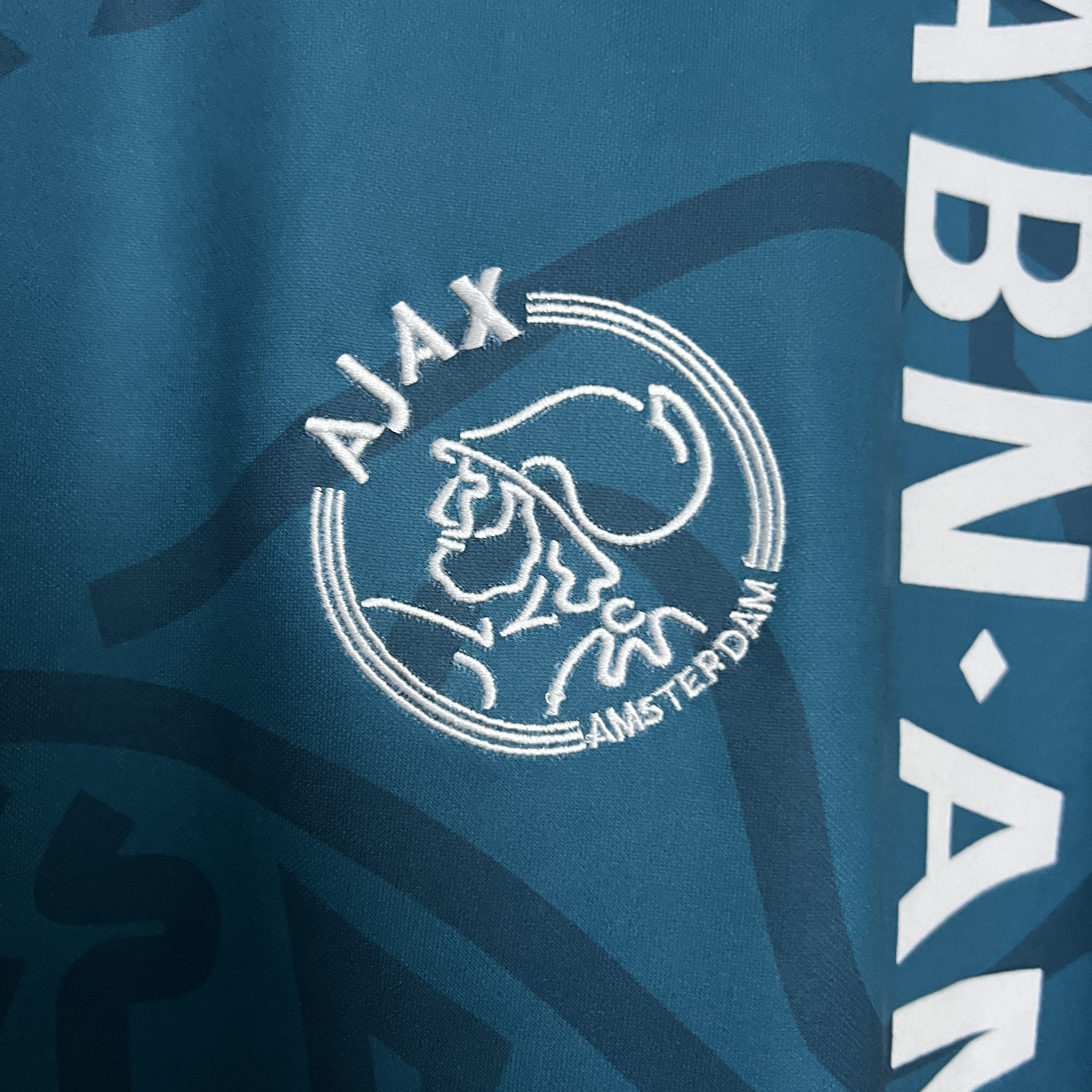 Retro Ajax 1995-96 Away Jersey - UnitedFutballJersey