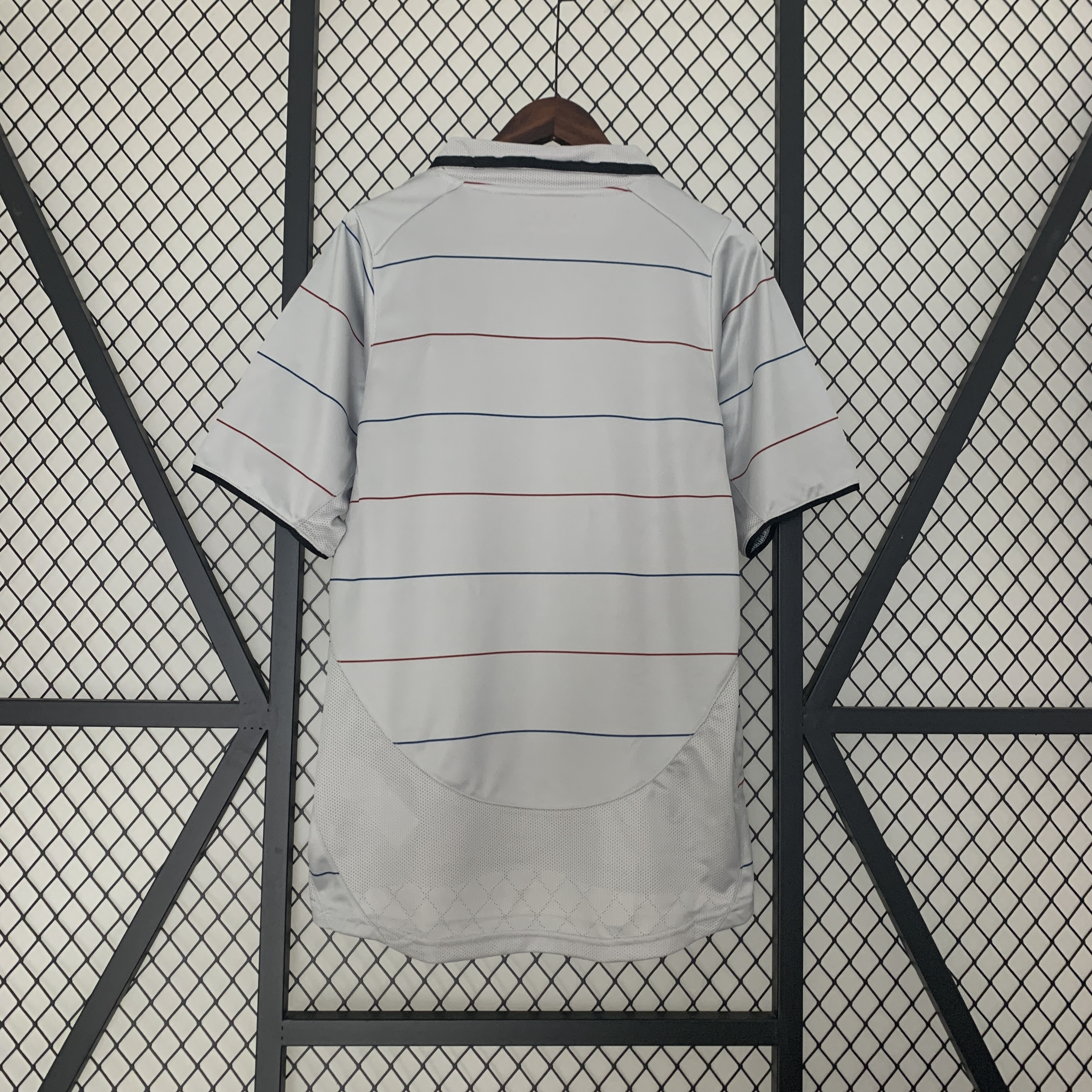 B.A.R.S.A Retro 03-04 Away Stadium Jersey - UnitedFutballJersey