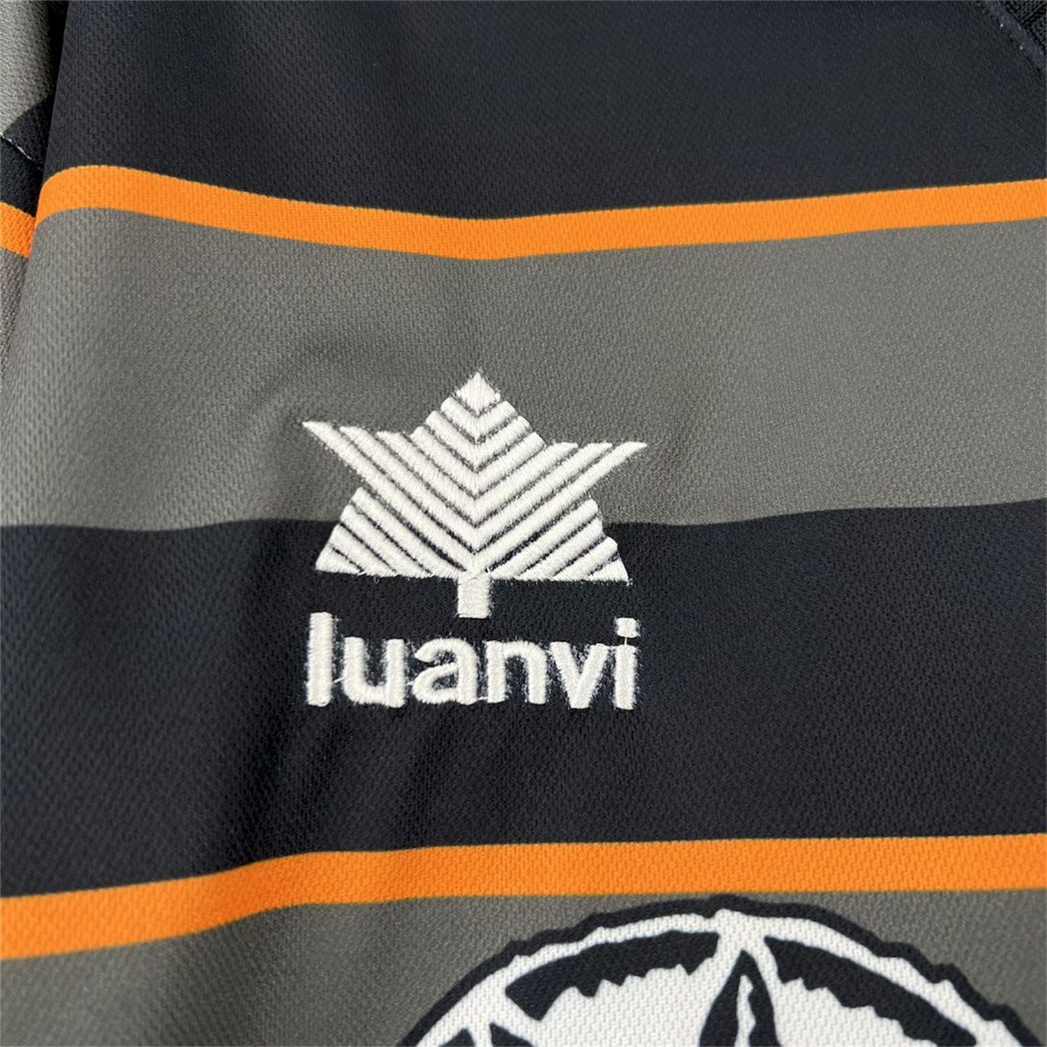 Retro Valencia 1999-00 Third Jersey - UnitedFutballJersey