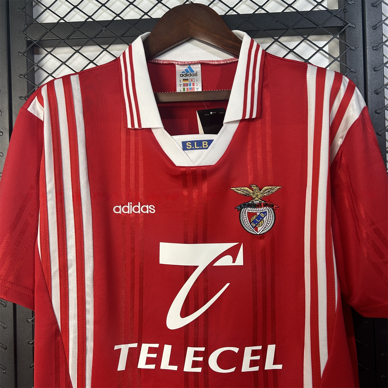 Retro Benfica 1997-98 Home Jersey - UnitedFutballJersey