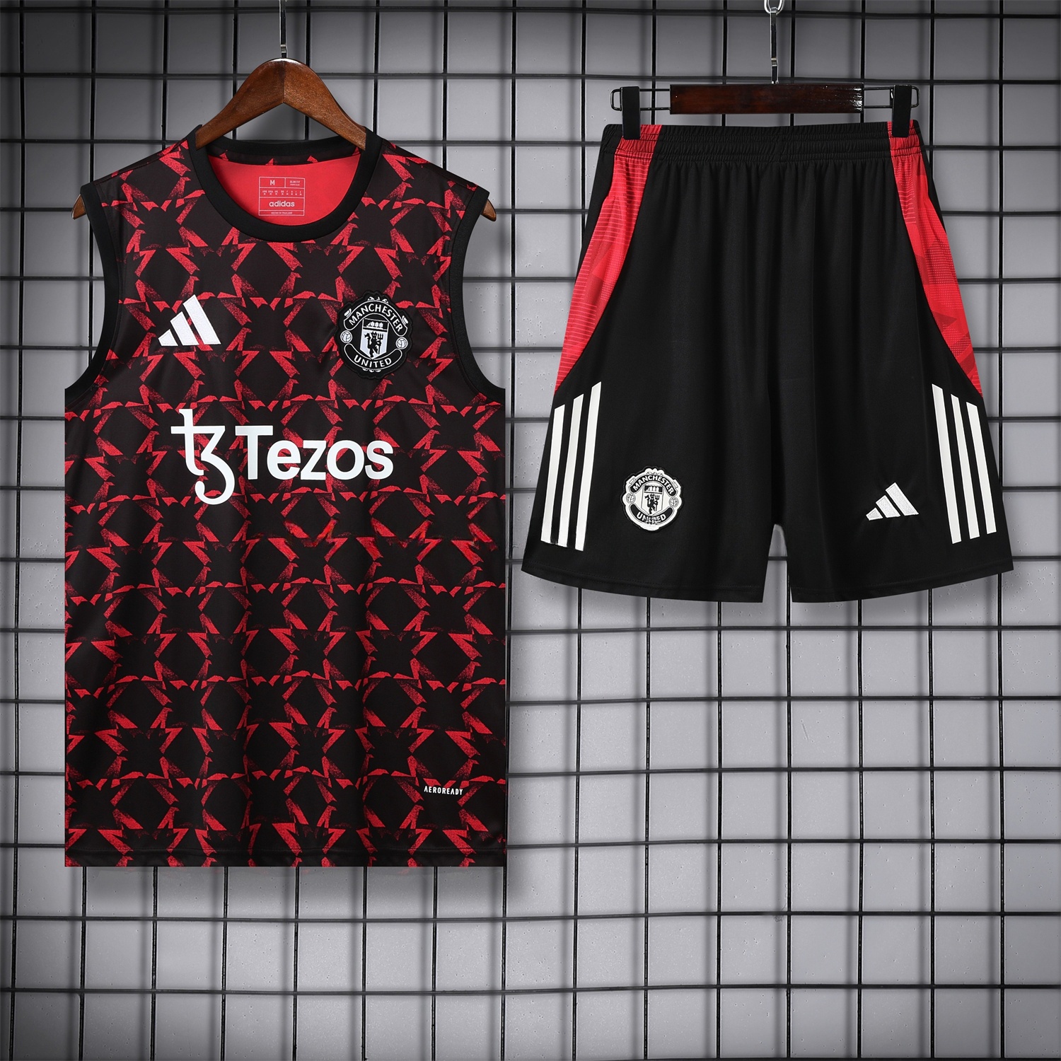 Manchester United 25-26 Pre-Match Vest Training Set - Red Top & Black Shorts - UnitedFutballJersey