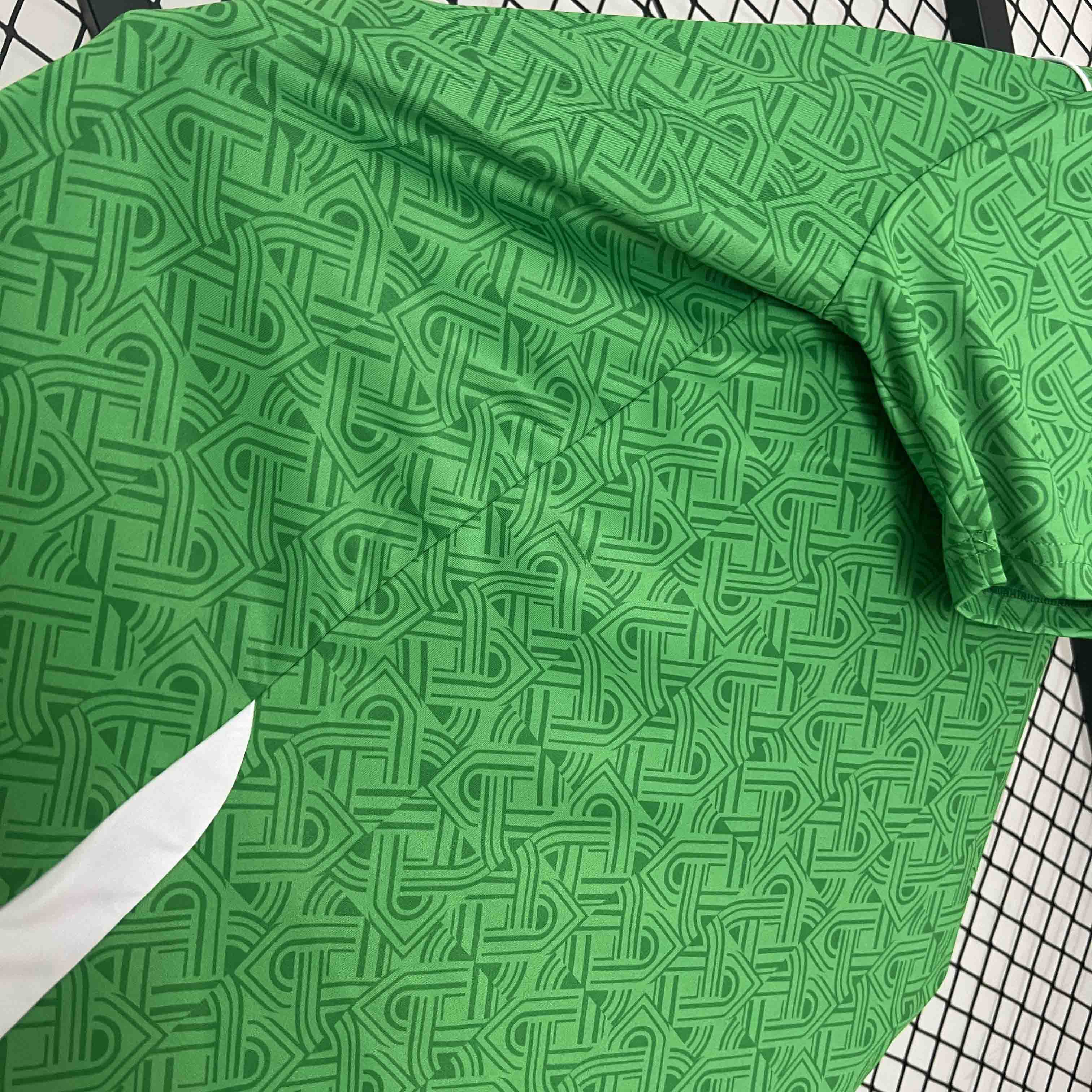 Ireland 2024 Home Stadium Jersey - Fans Version (with SKY patch) - UnitedFutballJersey