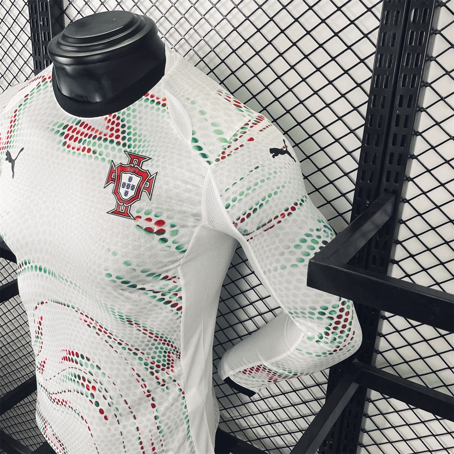 Portugal 2025-26 Away Long Sleeve Jersey - Player Version - UnitedFutballJersey
