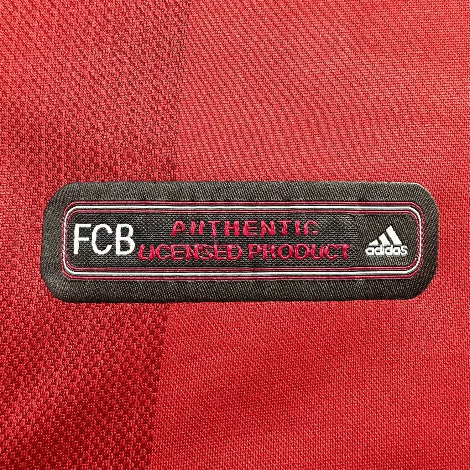 Retro Bayern Munich 2001-02 Home Jersey - UnitedFutballJersey