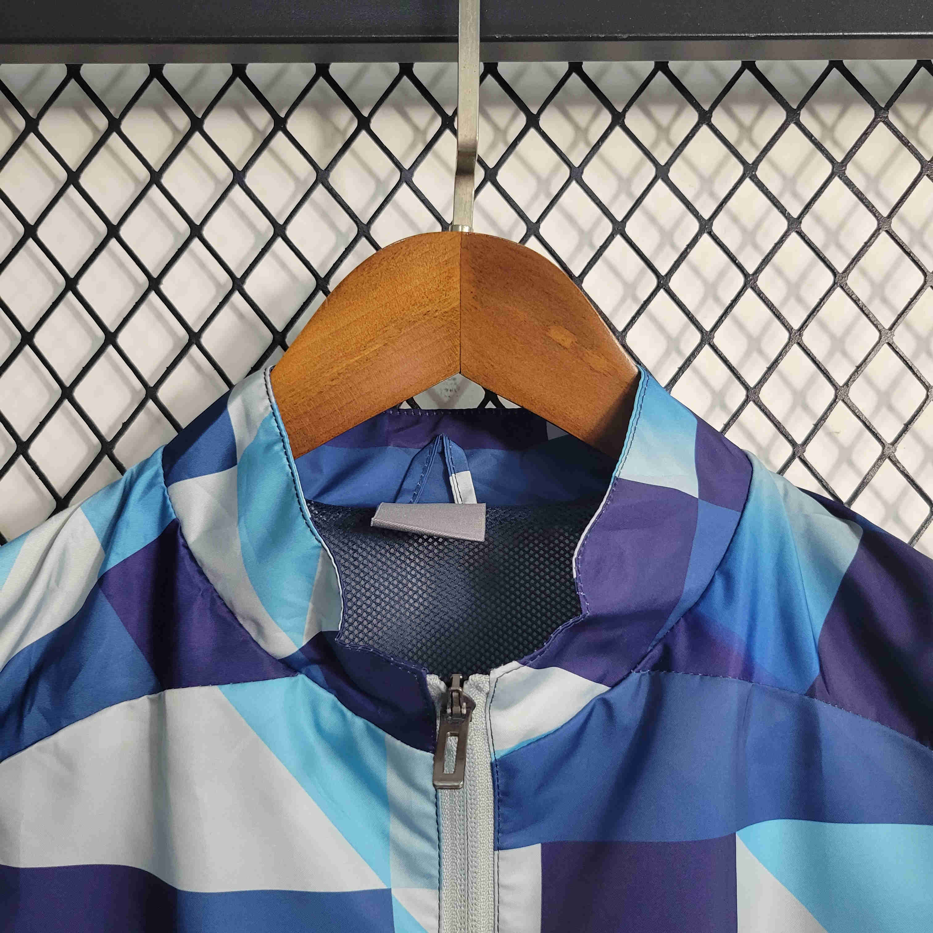 Manchester City 23-24 Windbreaker - UnitedFutballJersey