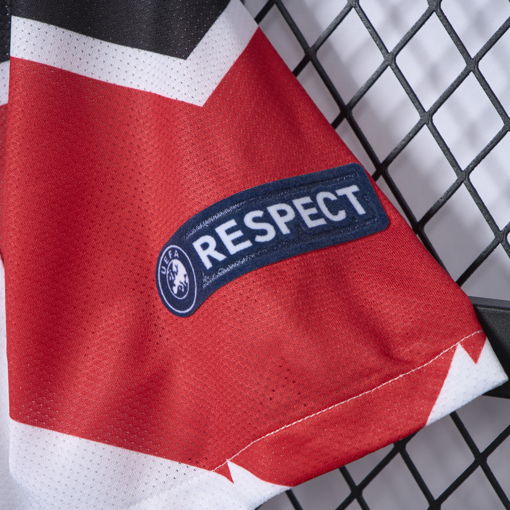 Retro Manchester United 10-11 Away Jersey - Champions League Final Version - UnitedFutballJersey