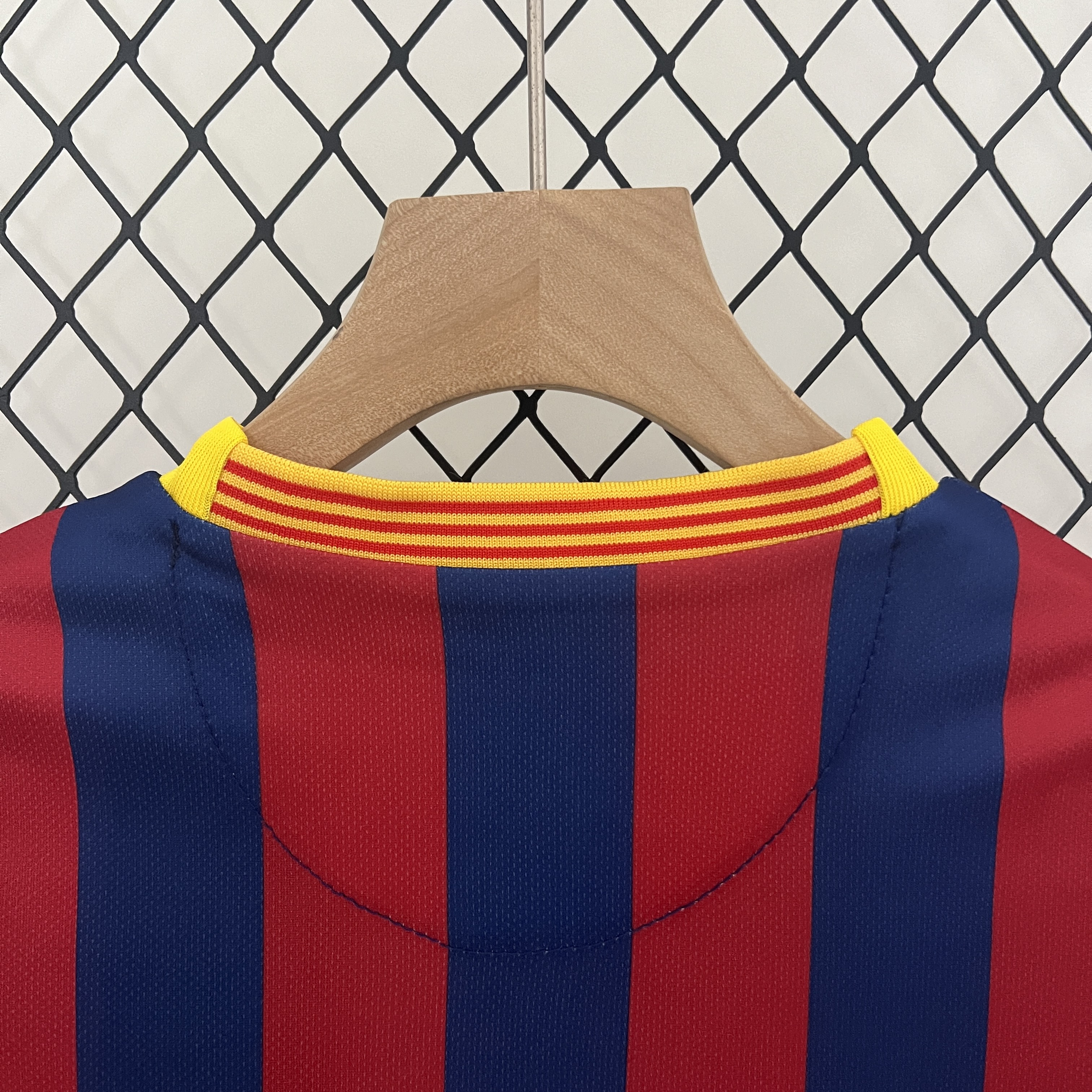 Retro B.A.R.S.A 2013-14 Home Stadium Kids Kit - UnitedFutballJersey