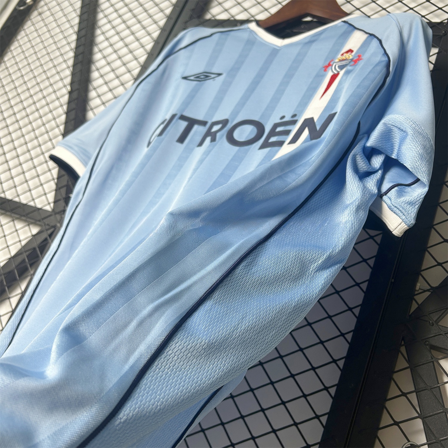 Retro Celta Vigo 2001-02 Home Jersey - UnitedFutballJersey