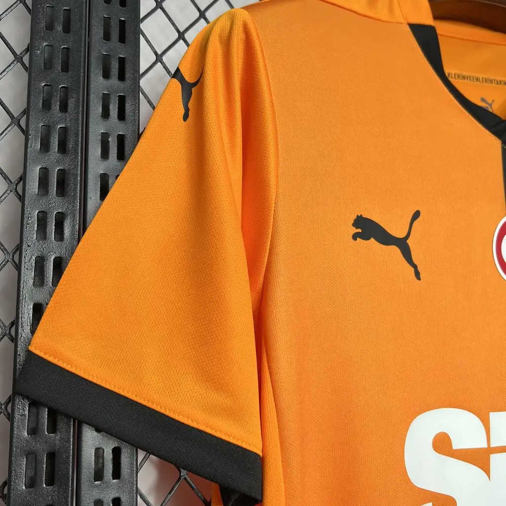 Galatasaray 24-25 Home Stadium Jersey - Fans Version - UnitedFutballJersey