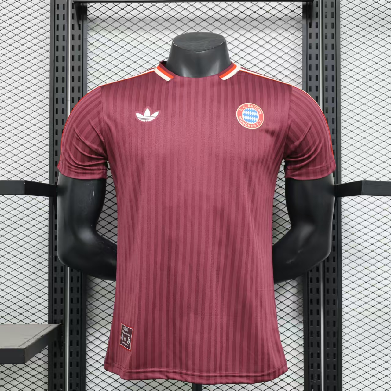 Bayern Munich 2025 Red Icon Retro Jersey - Player Version - UnitedFutballJersey