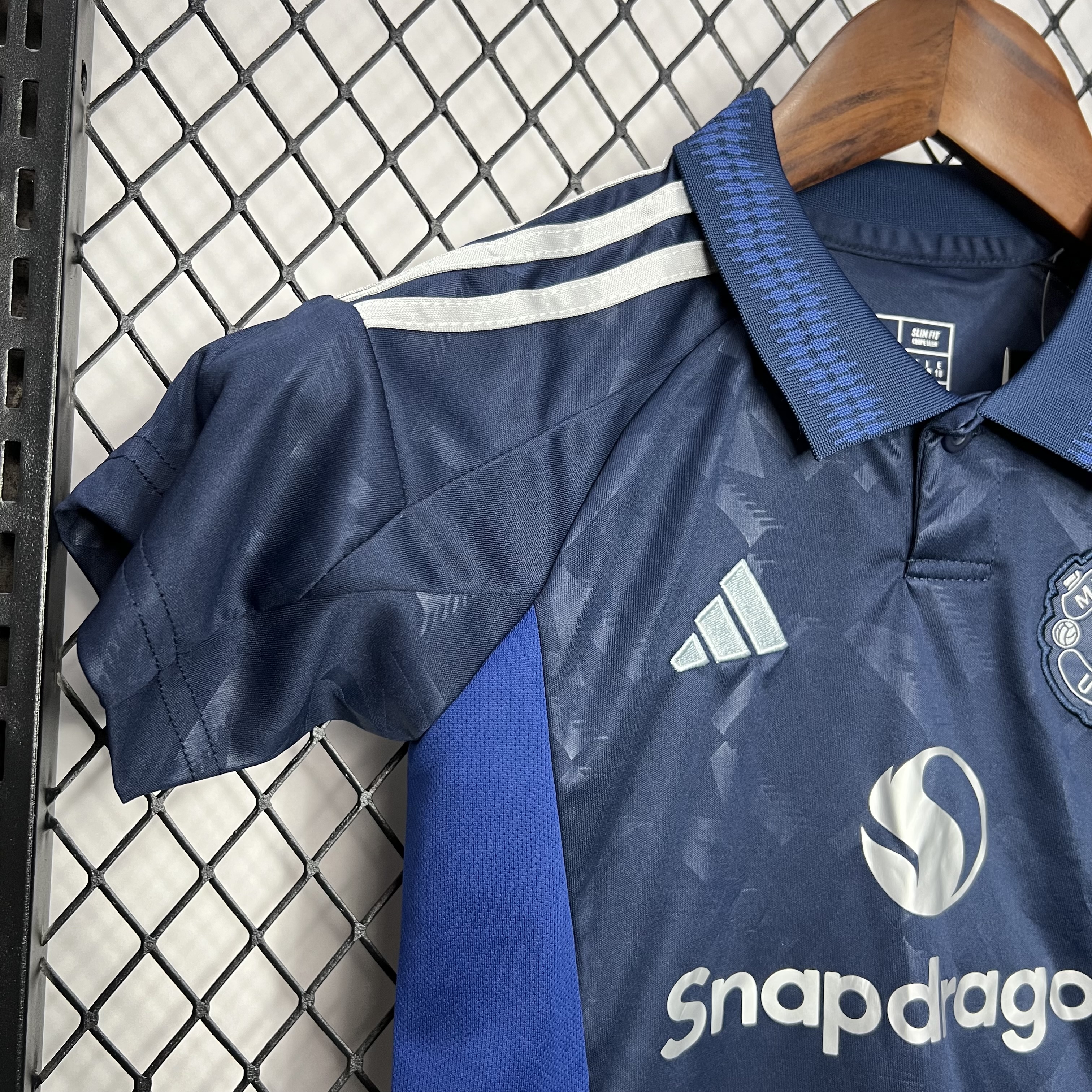 Manchester United 24-25 Away Kids Kit - UnitedFutballJersey