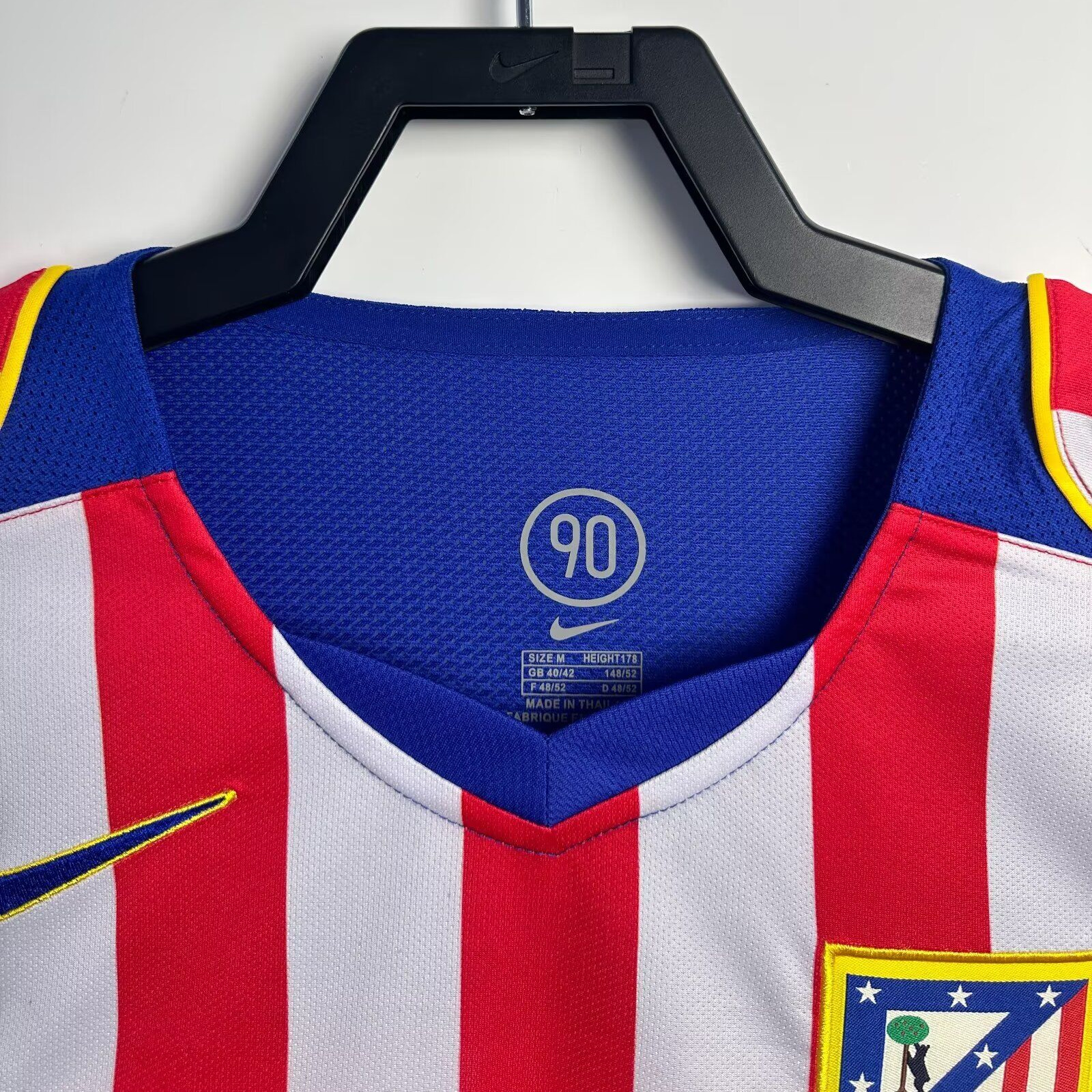 Retro Atletico Madrid 2004-05 Home Long Sleeves Jersey - S.p.i.d.e.r M.a.n - UnitedFutballJersey