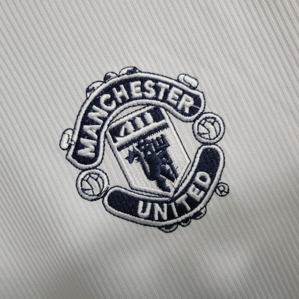Manchester United Retro 99-00 Away Long Sleeve Jersey - UnitedFutballJersey