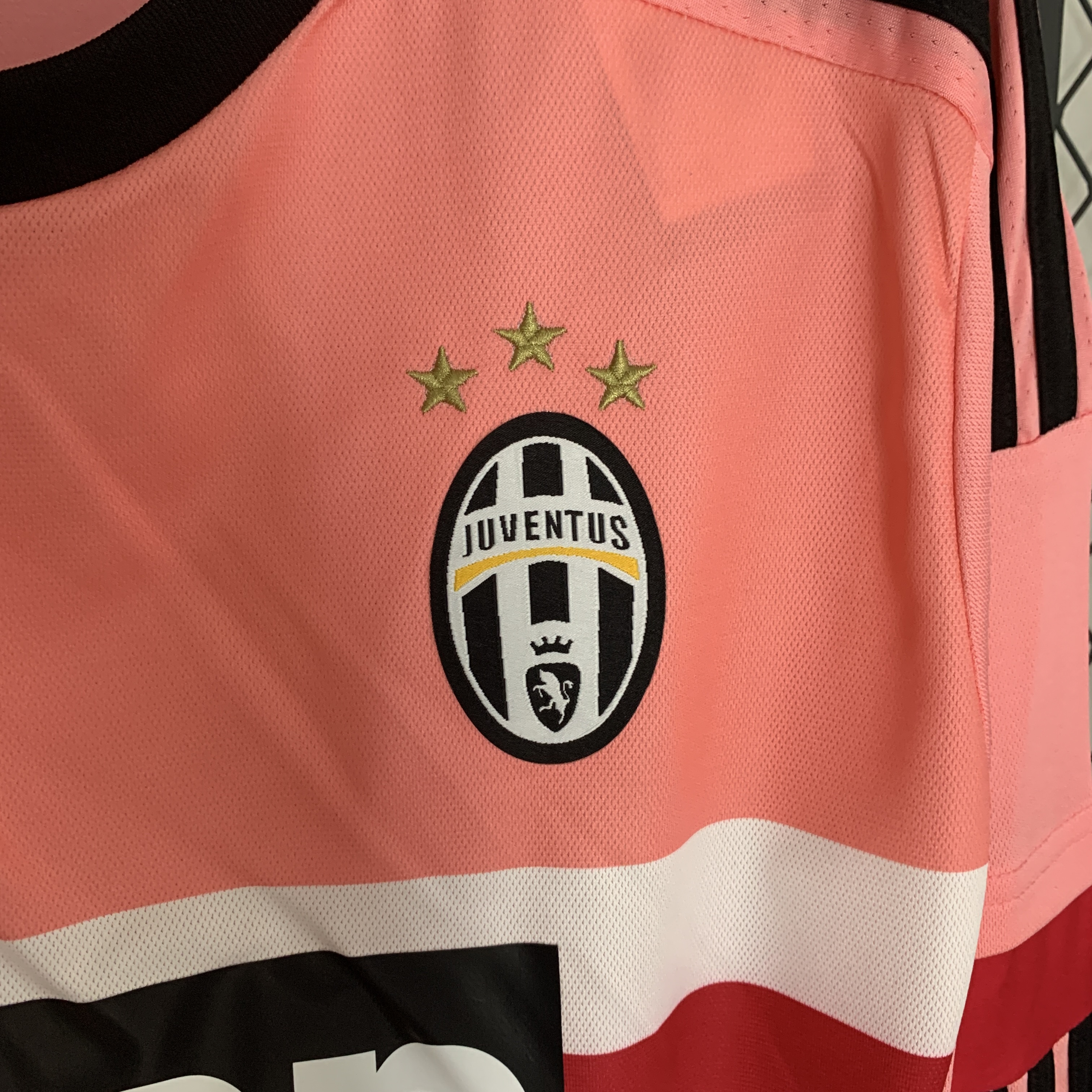 Retro Juventus 15-16 Away Stadium Long Sleeve Jersey - UnitedFutballJersey