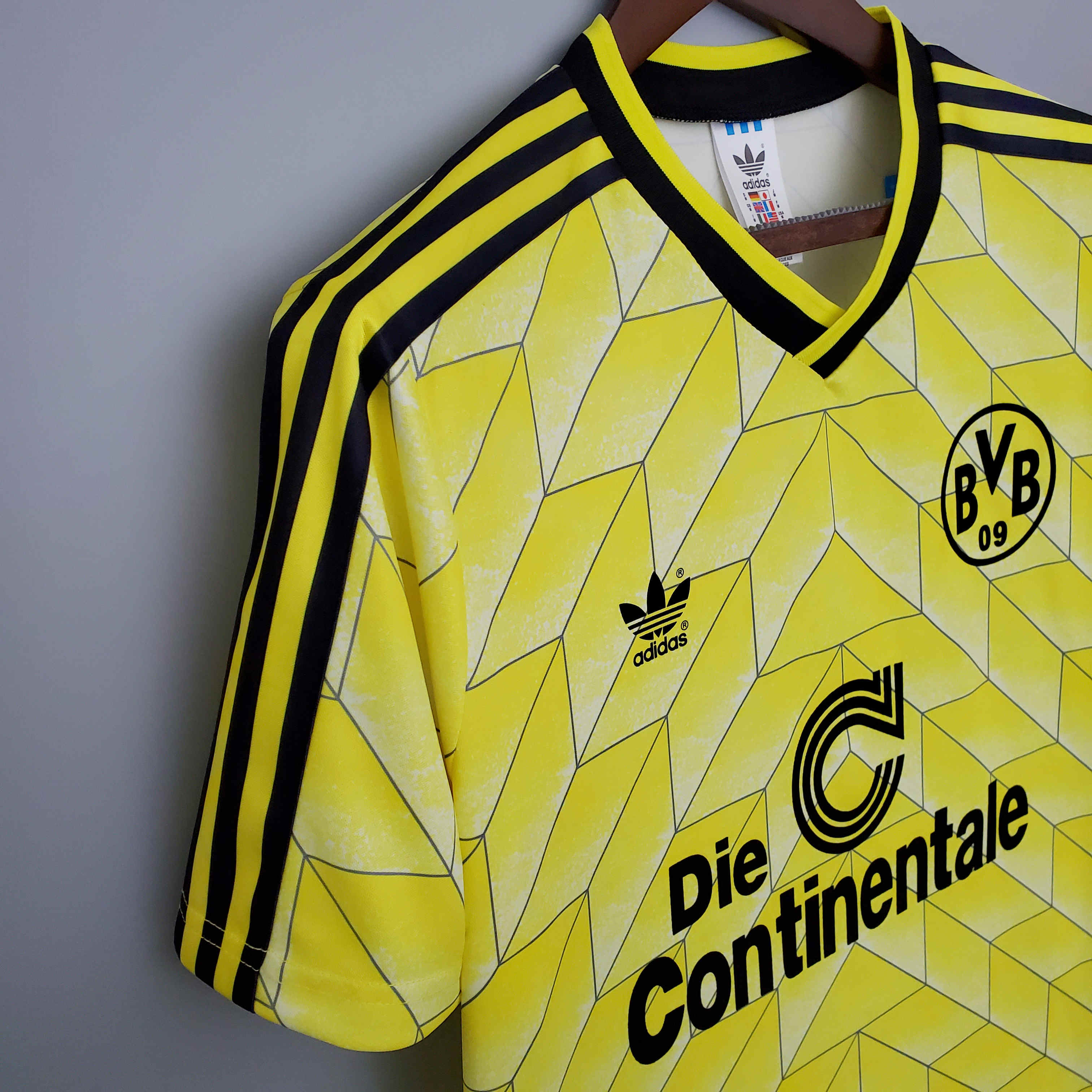 Dortmund Retro 1988 Home Shirt - UnitedFutballJersey