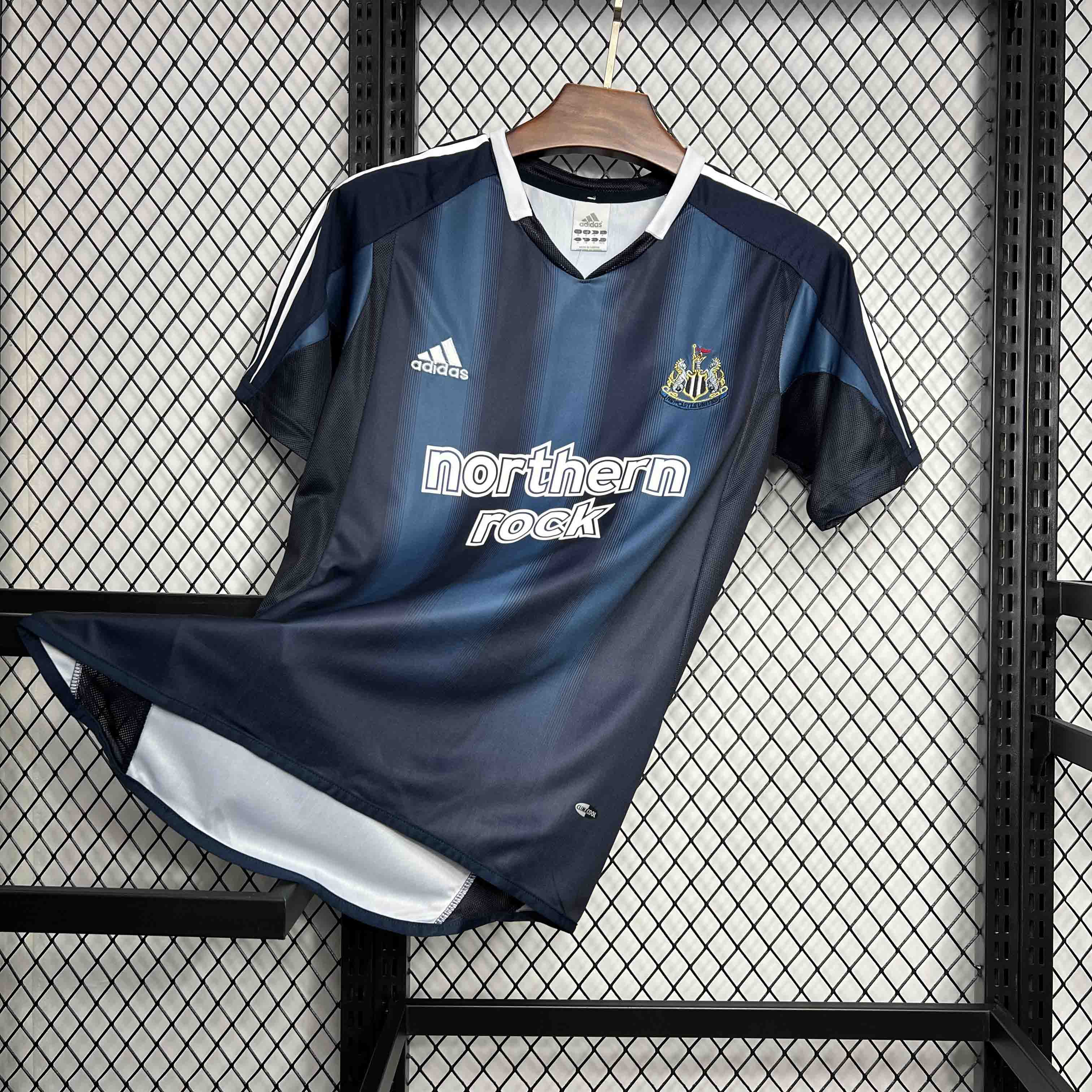 Retro Newcastle United 2004-05 Away Jersey - UnitedFutballJersey