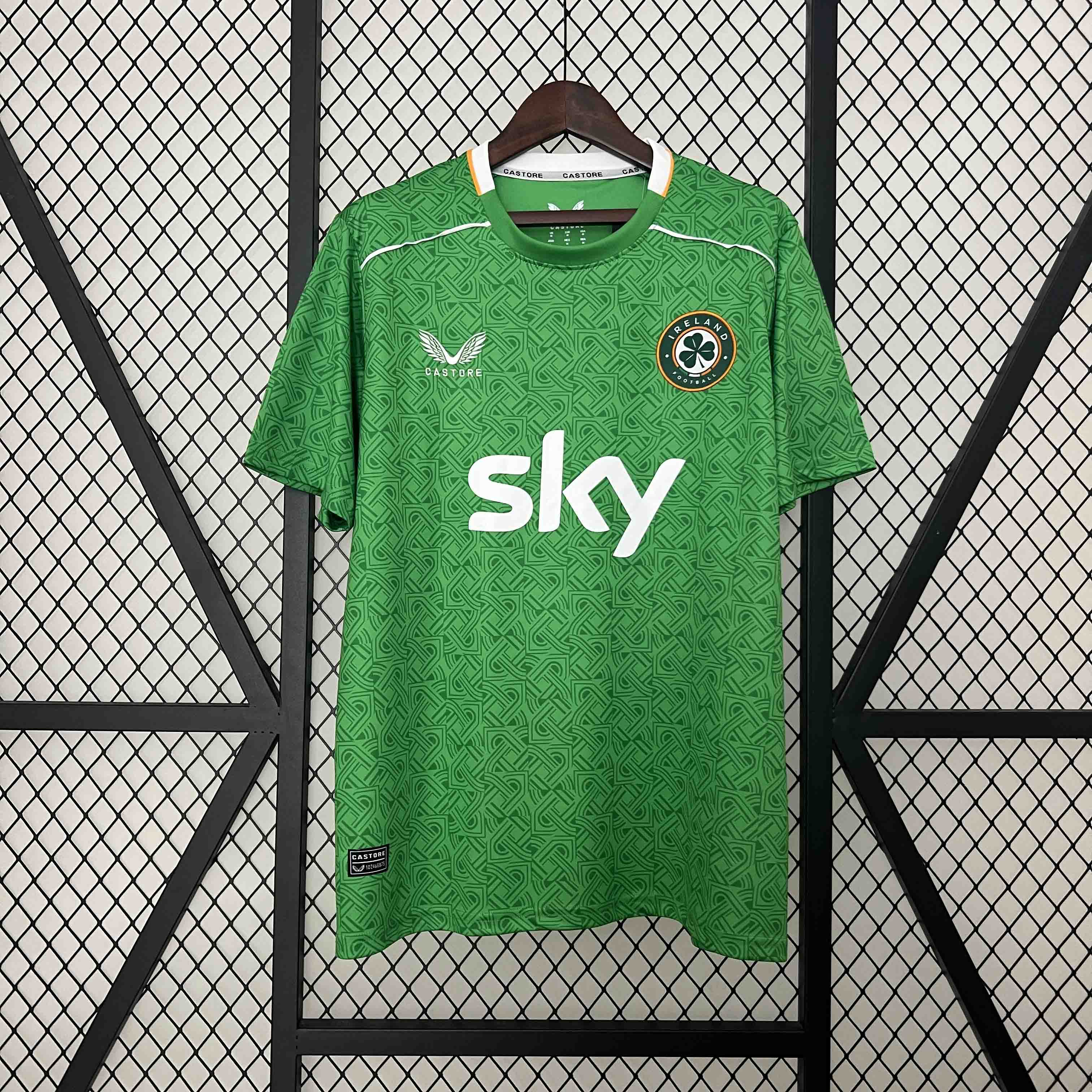 Ireland 2024 Home Stadium Jersey - Fans Version (with SKY patch) - UnitedFutballJersey
