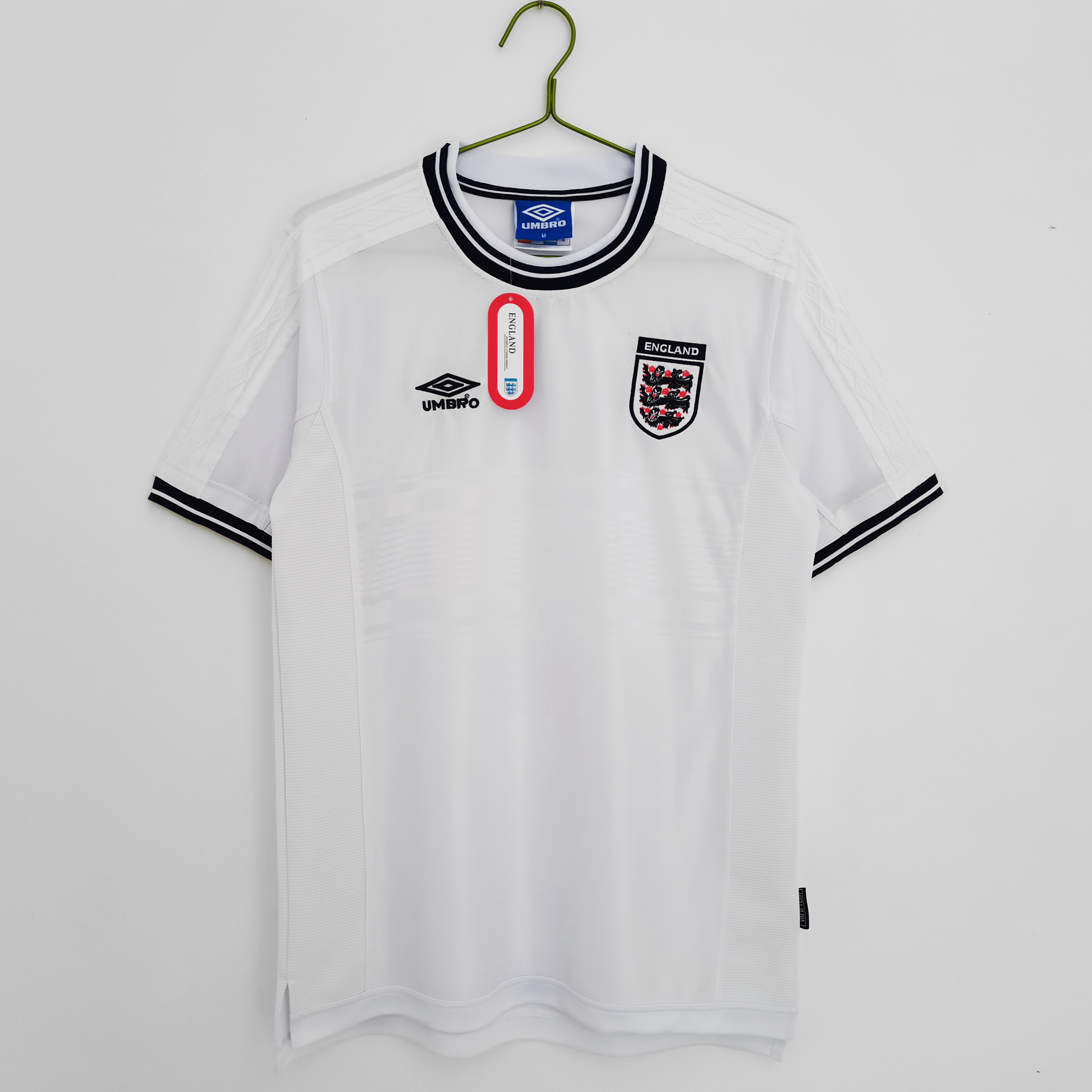 Retro England 2000 Home Stadium Jersey - UnitedFutballJersey