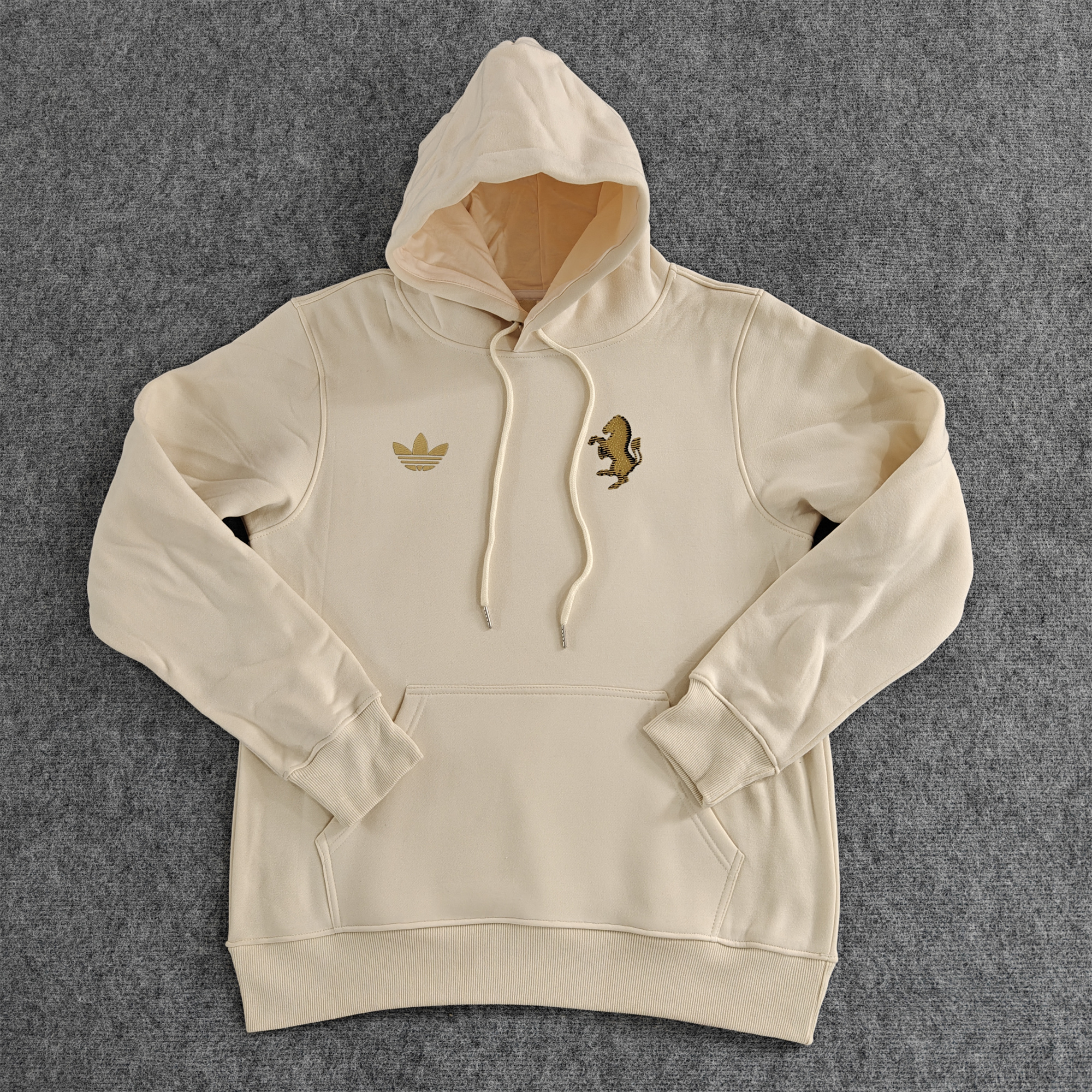 Juventus 24-25 Vintage Style Hoodie - Light Yellow - UnitedFutballJersey