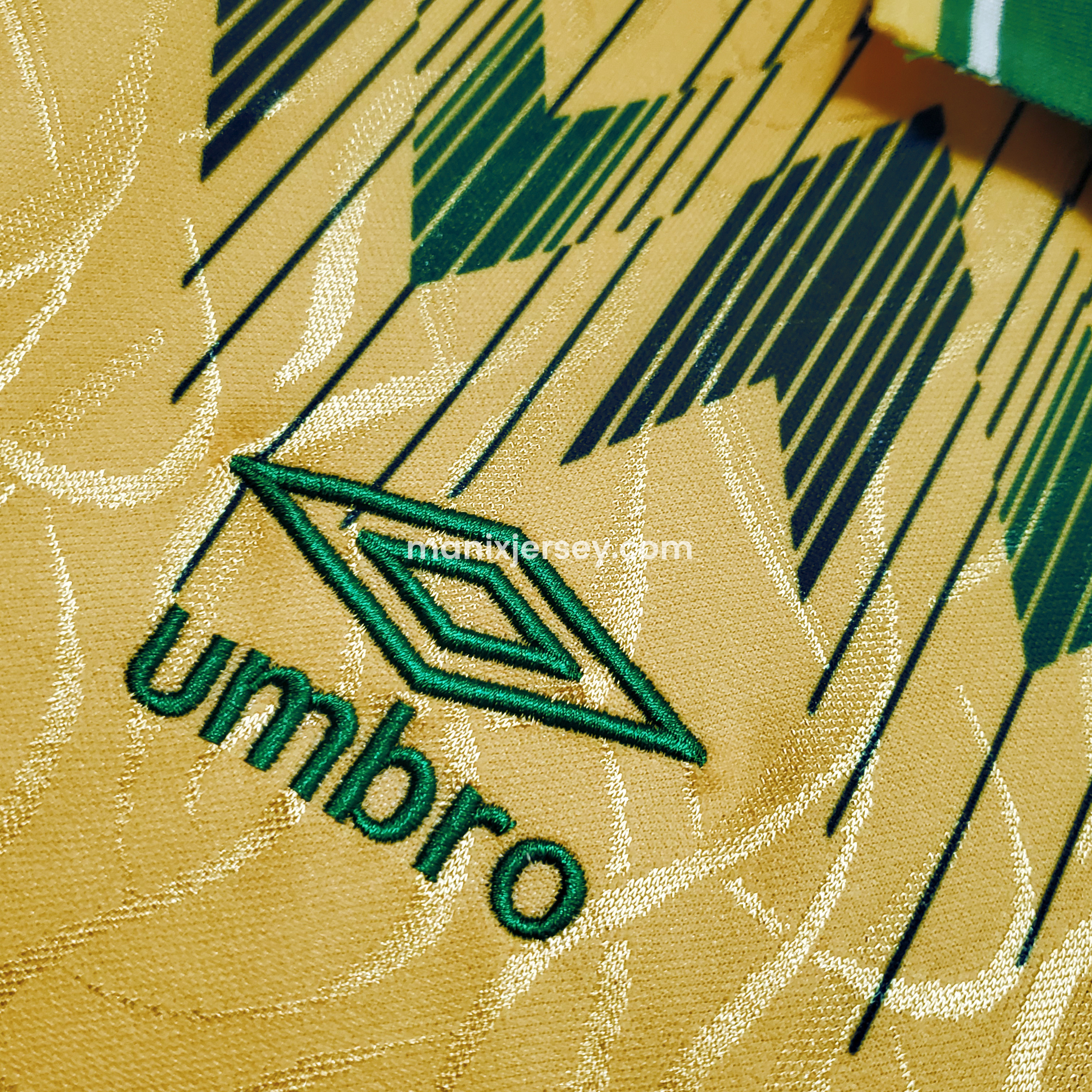 Retro Celtic 1988-91 Away Stadium Jersey - UnitedFutballJersey