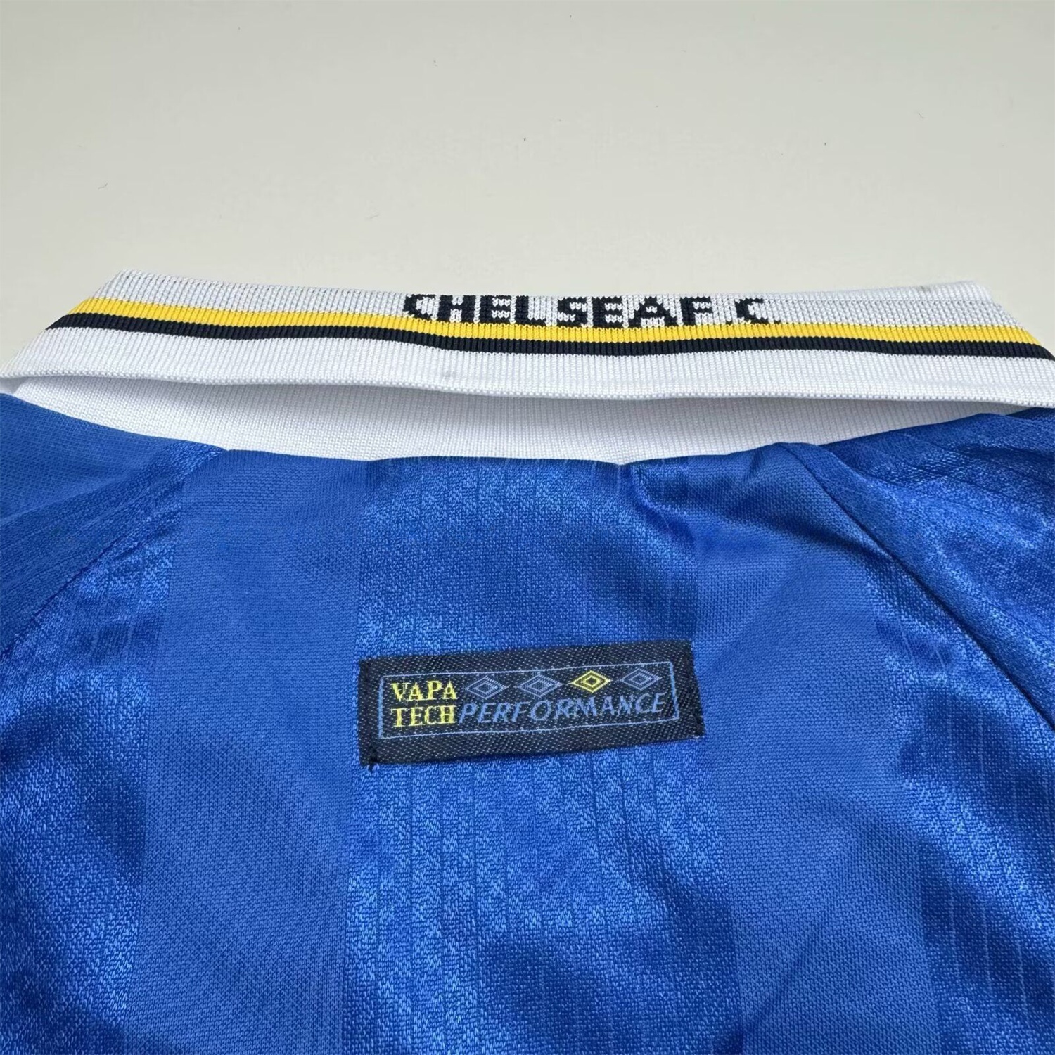 Retro C.H.E.L.S.E.A 1997-99 Home Kids Kit - UnitedFutballJersey