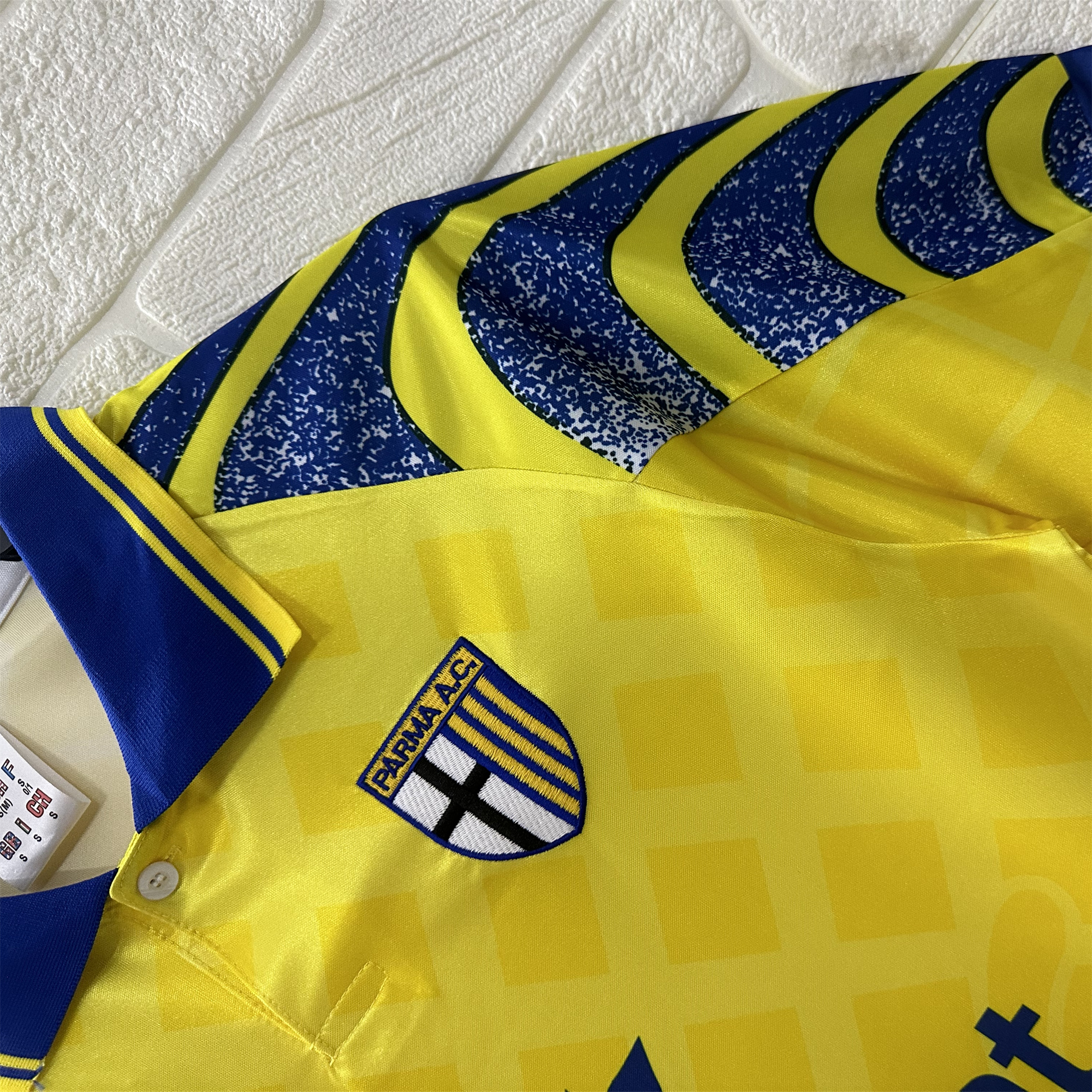 Retro Parma 1995-97 Away Jersey - Fans Version - UnitedFutballJersey