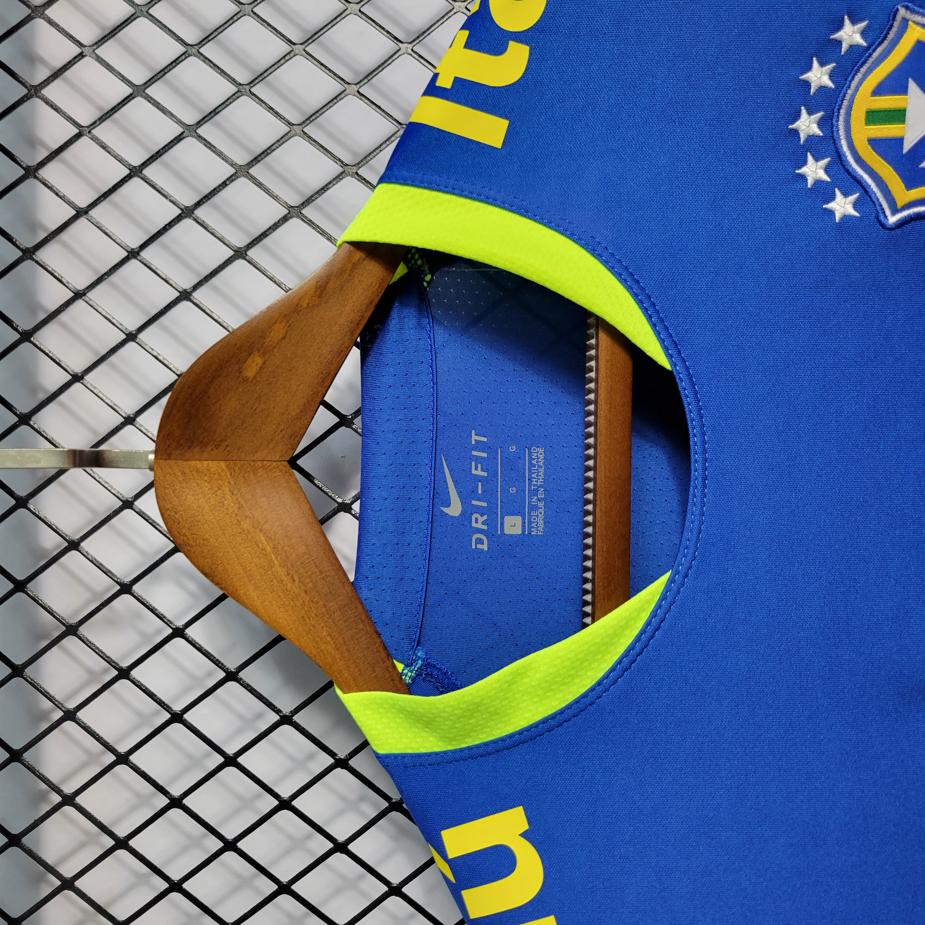 Retro Brazil 2020 Blue Training Jersey - UnitedFutballJersey