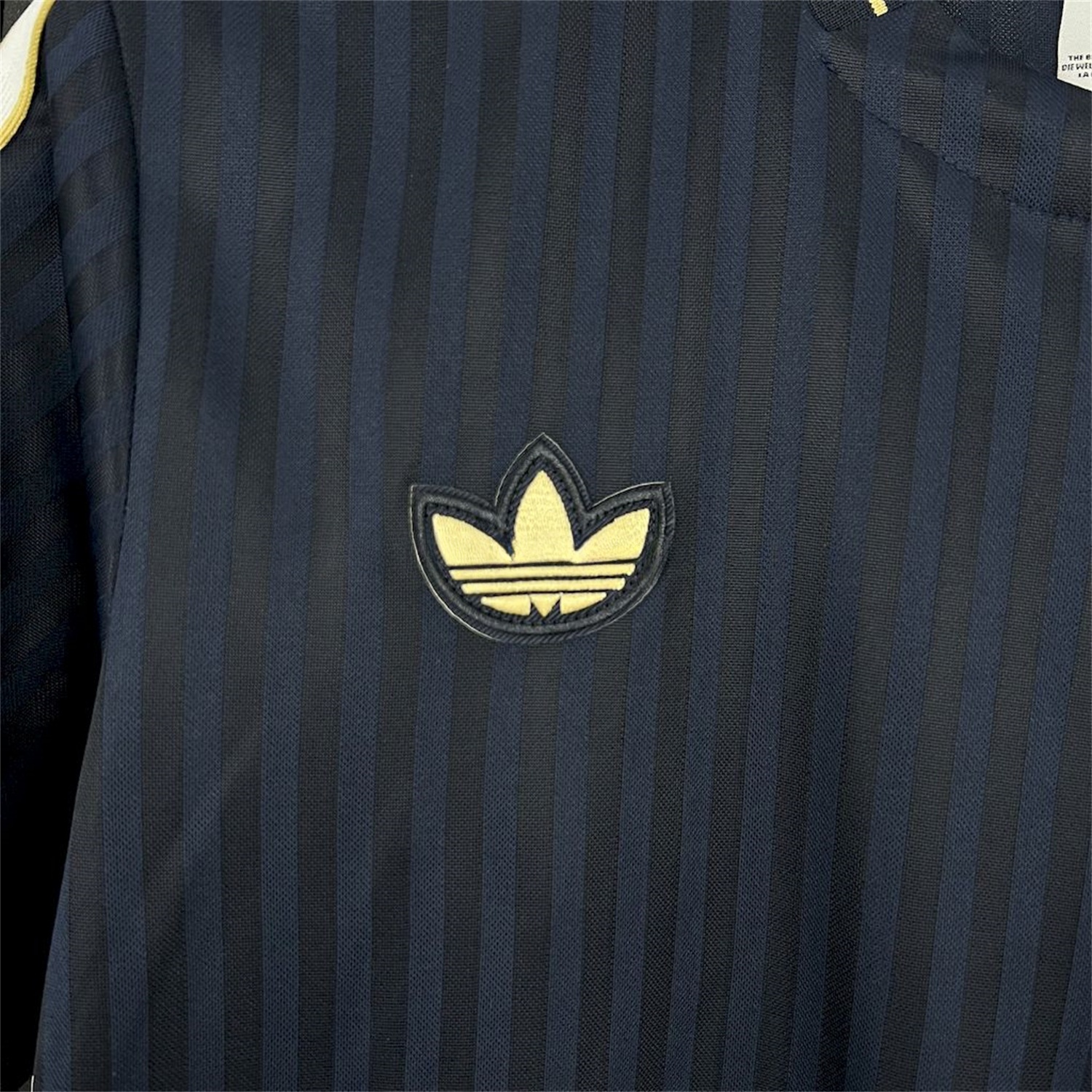 Juventus 2025 Royal Blue Icon Retro Jersey - Fans Version - UnitedFutballJersey